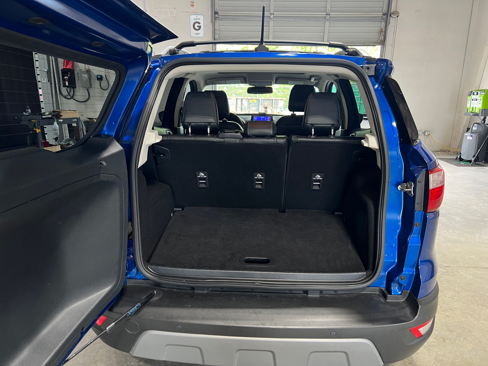 Thumbnail: 2021 Ford EcoSport - 6