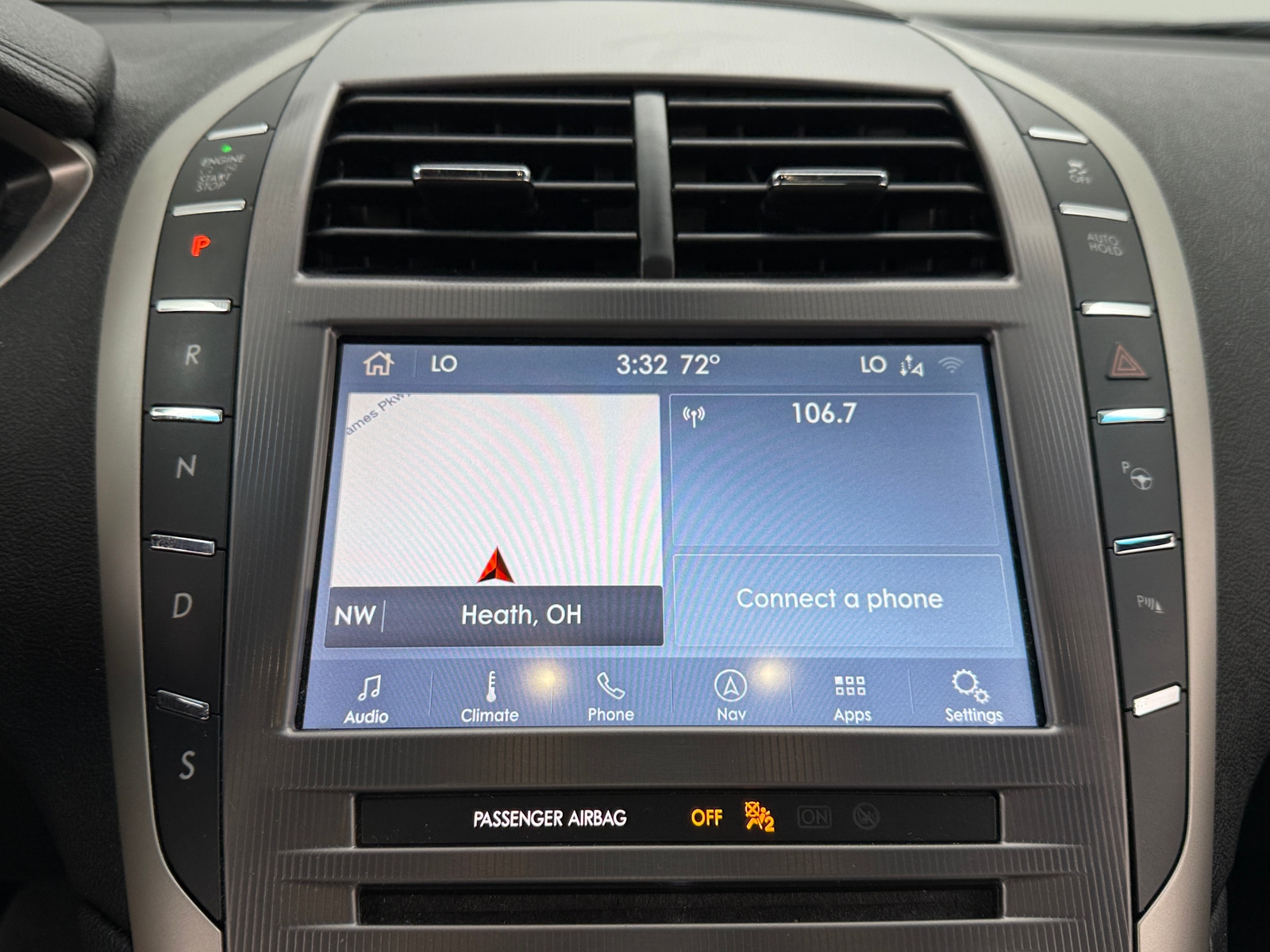 Thumbnail: 2020 Lincoln MKZ - 3