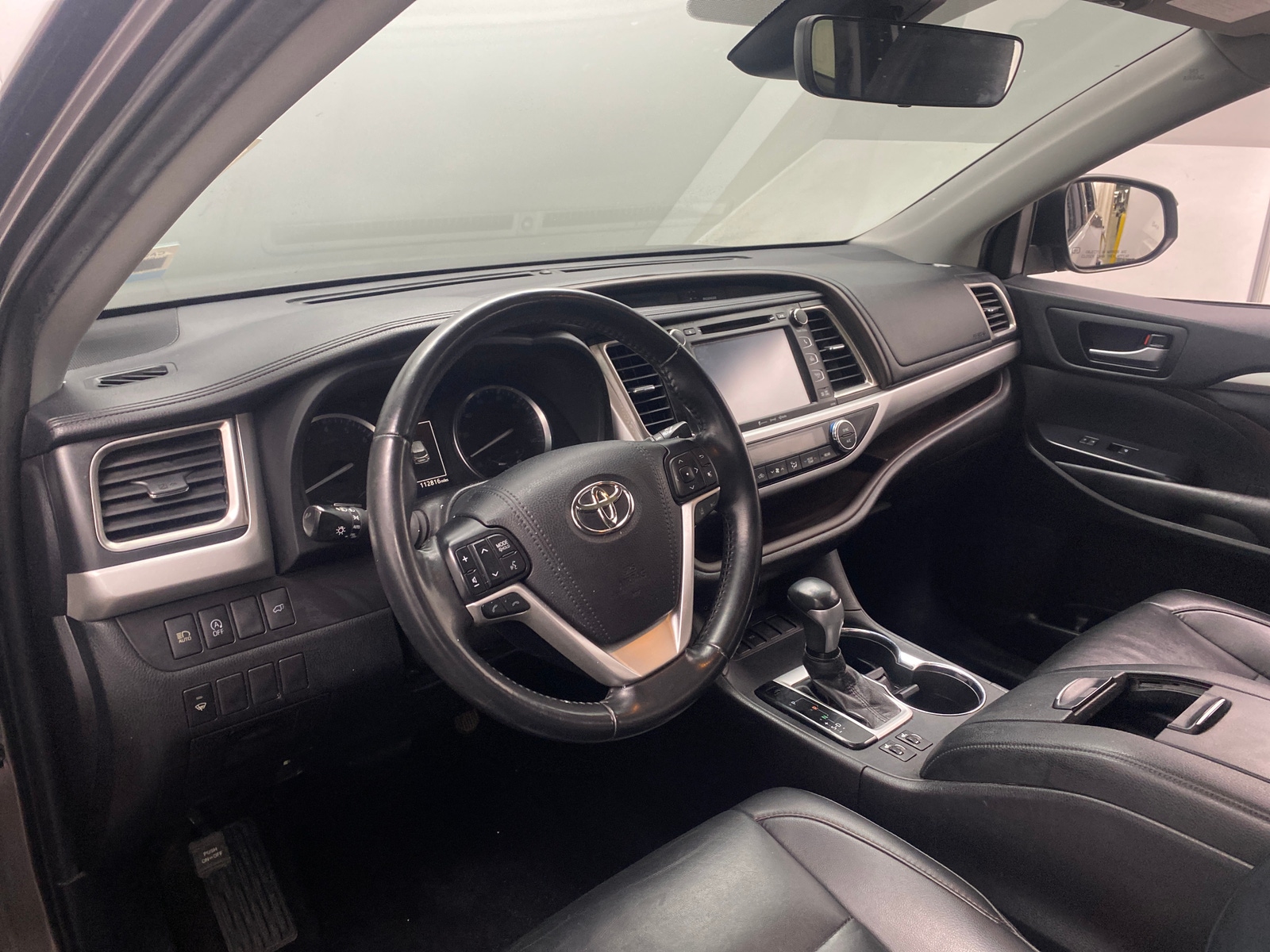 Thumbnail: 2019 Toyota Highlander - 4