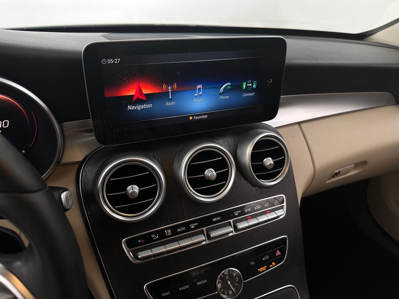Thumbnail: 2021 Mercedes-Benz C-Class - 3