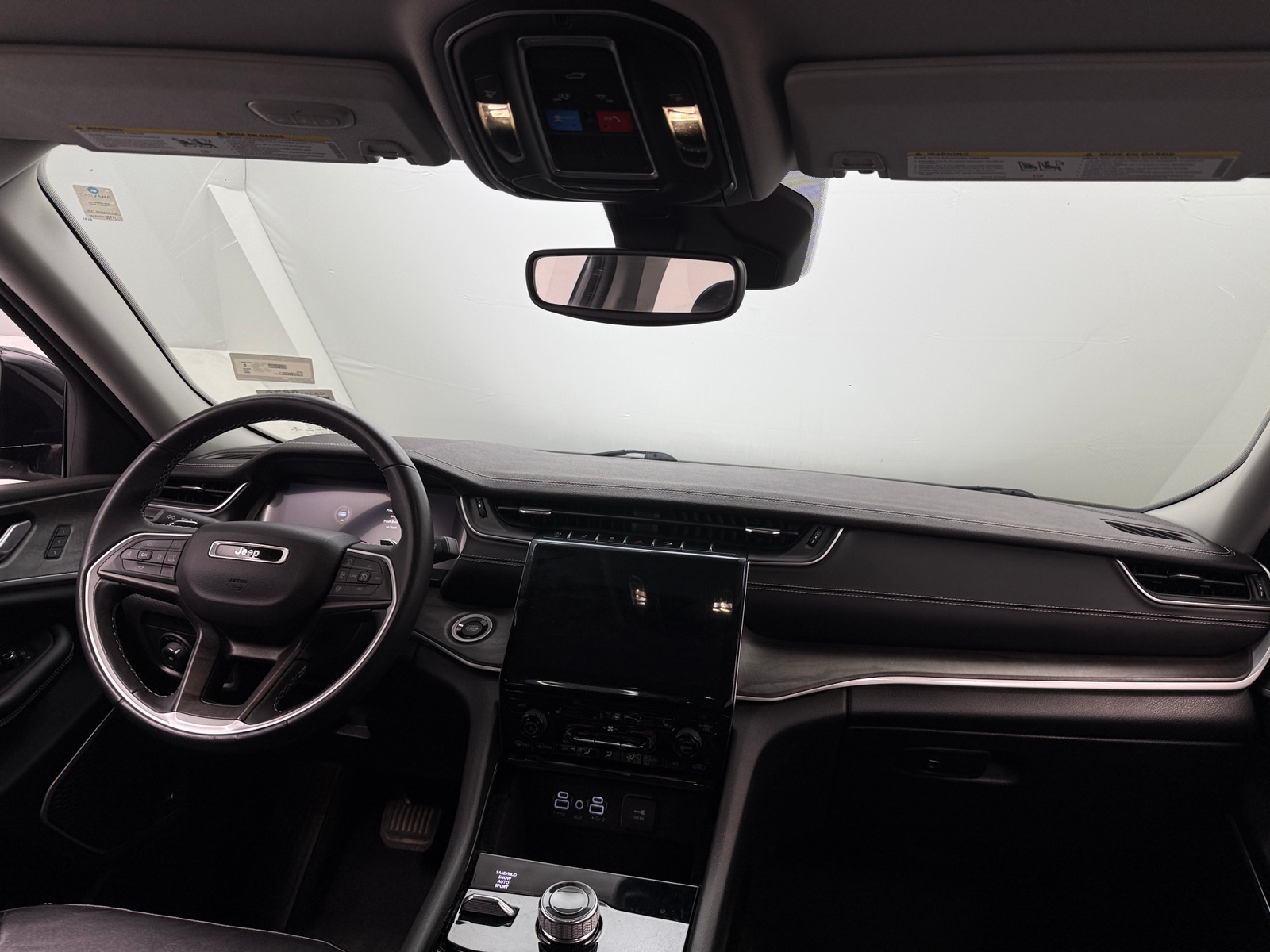 Thumbnail: 2022 Jeep Grand Cherokee L - 2