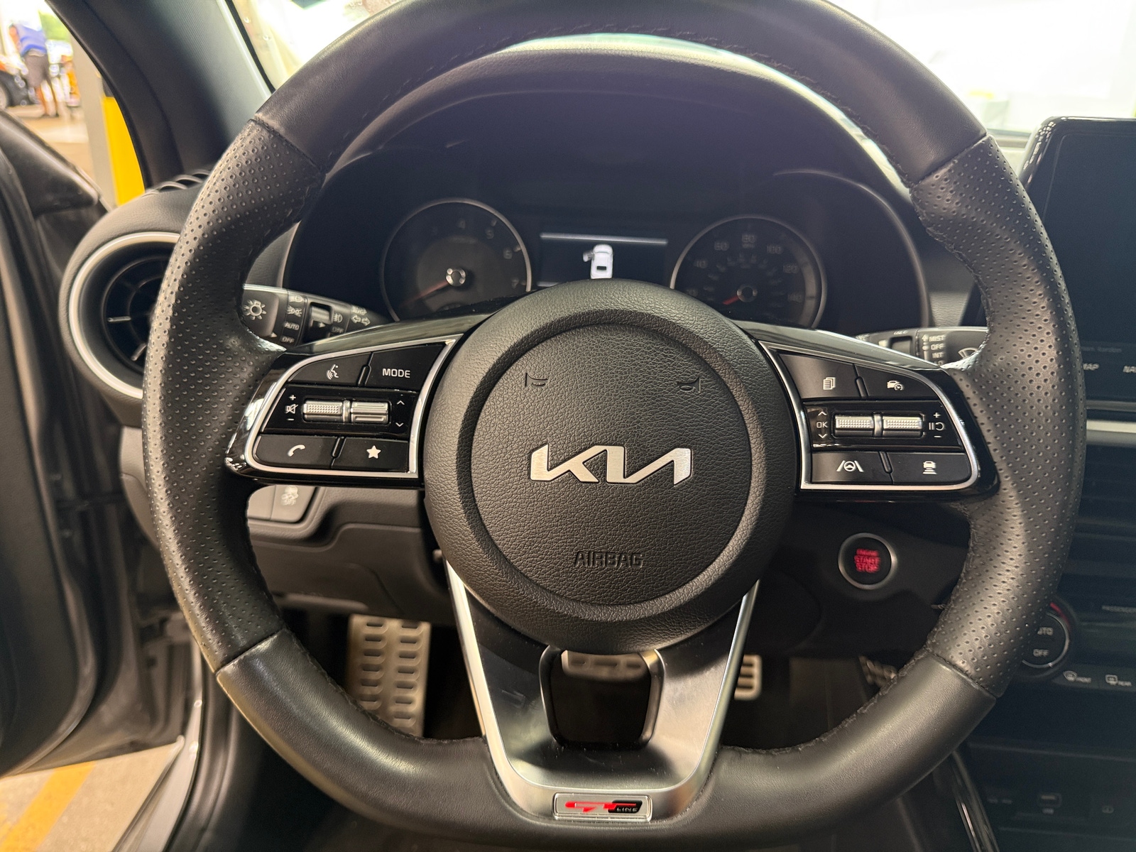 Thumbnail: 2024 Kia Forte - 5