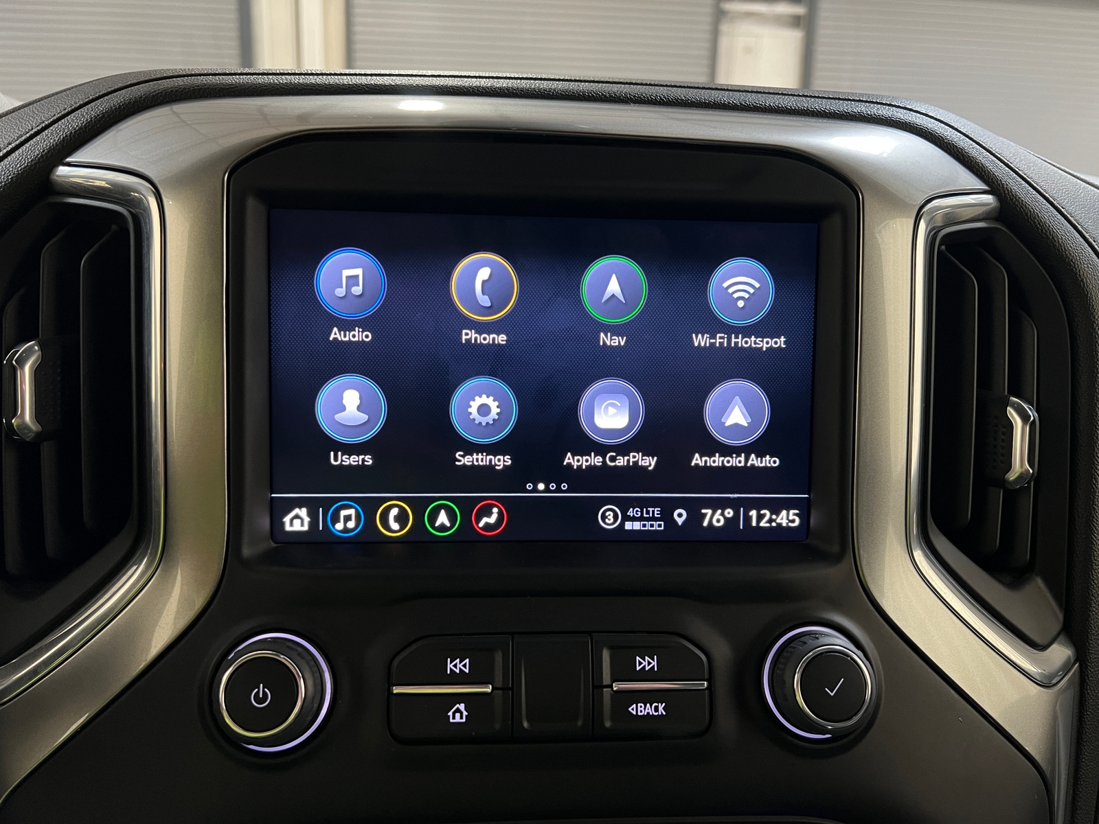 Thumbnail: 2022 Chevrolet Silverado 2500 - 3