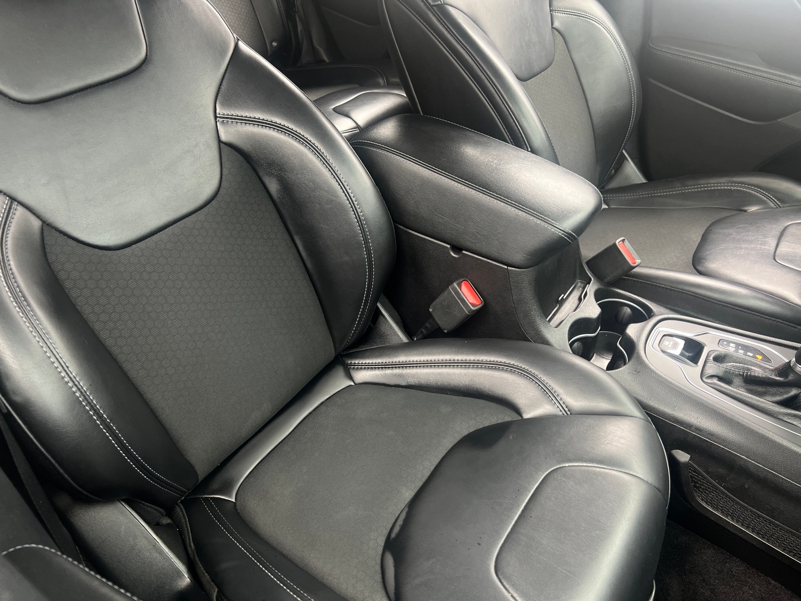 Thumbnail: 2019 Jeep Cherokee - 2