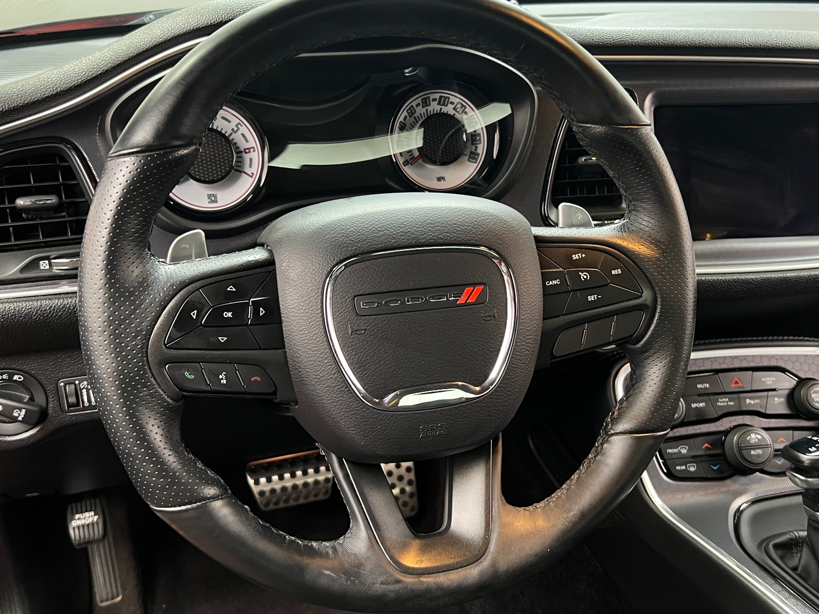 Thumbnail: 2018 Dodge Challenger - 4