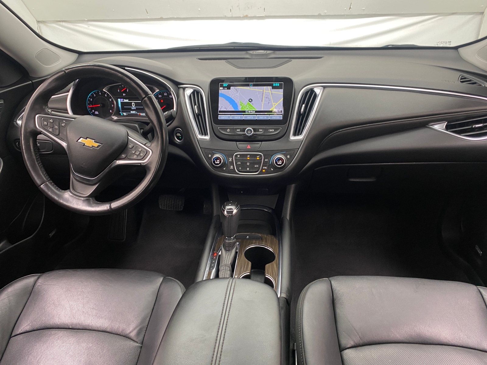 Thumbnail: 2018 Chevrolet Malibu - 2