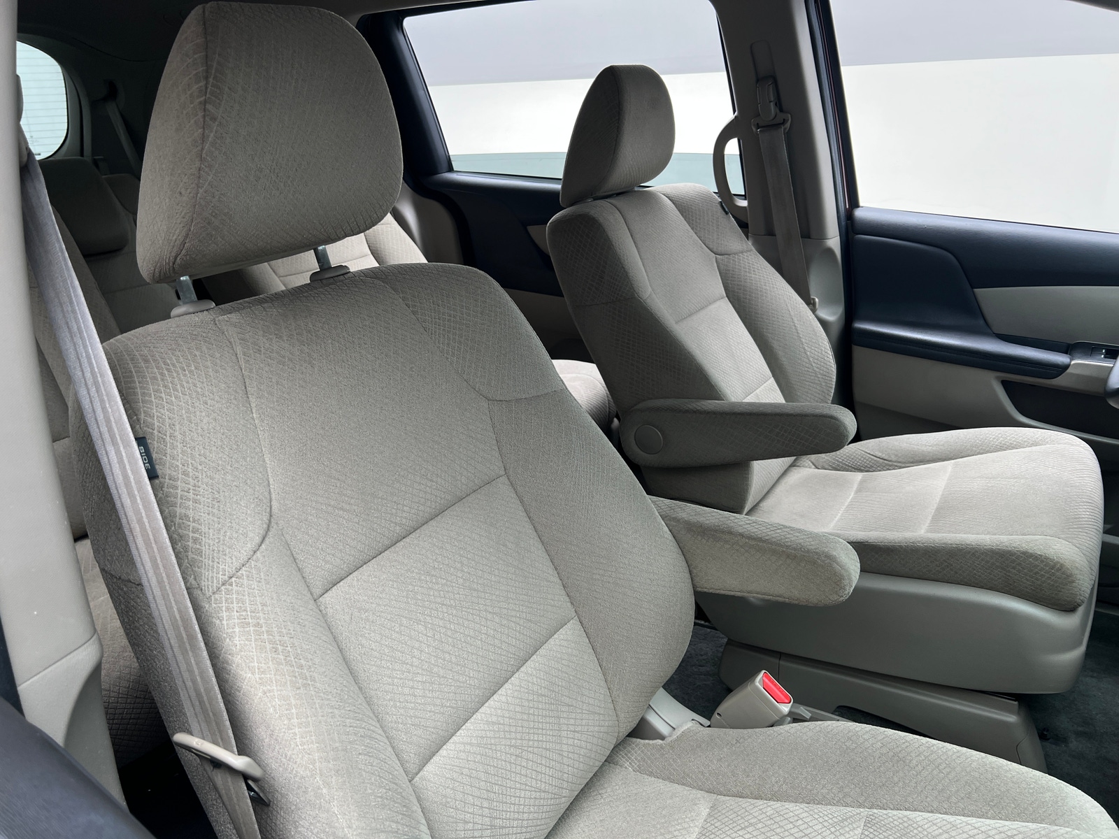 Thumbnail: 2016 Honda Odyssey - 2