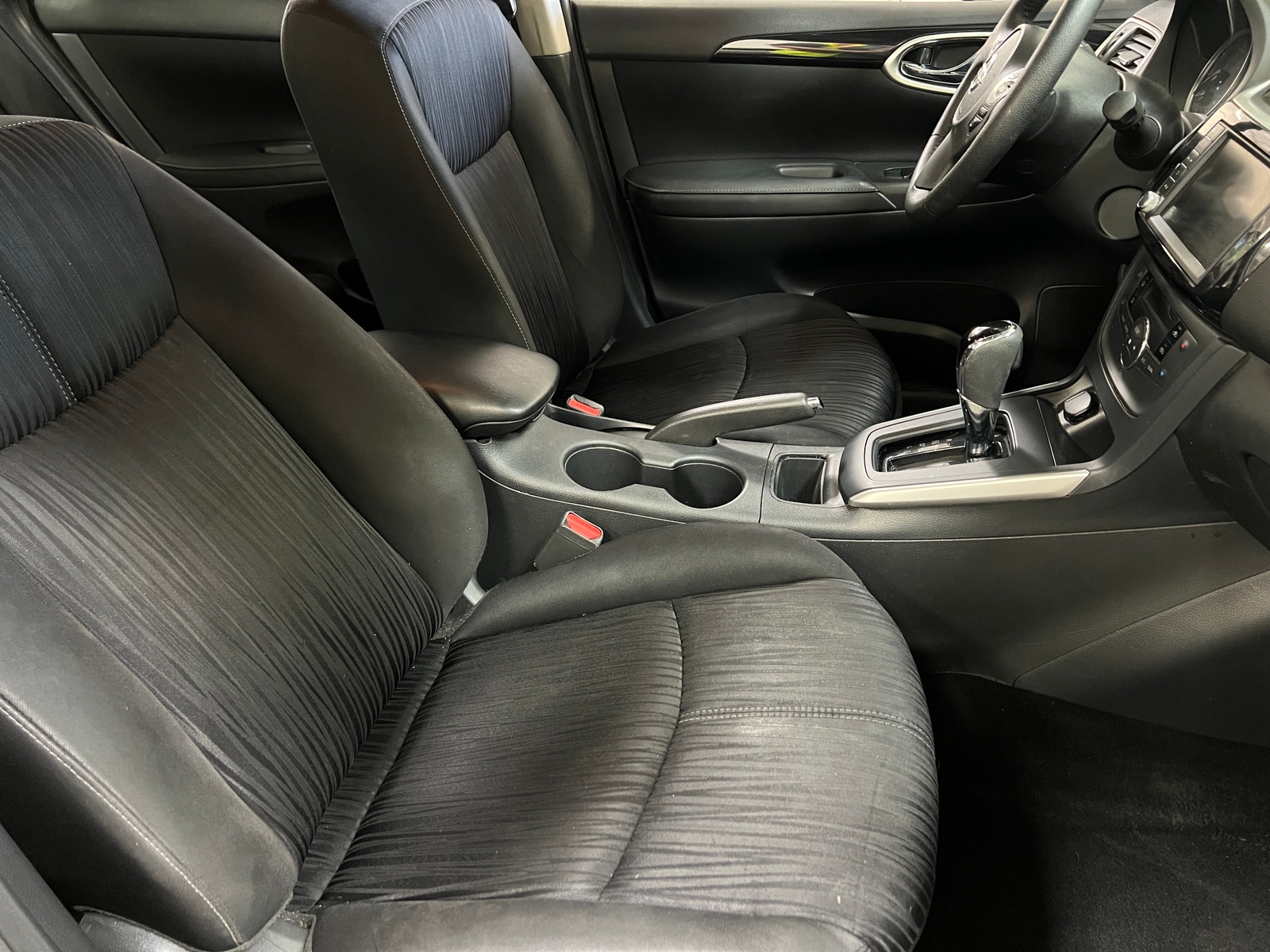 Thumbnail: 2019 Nissan Sentra - 2