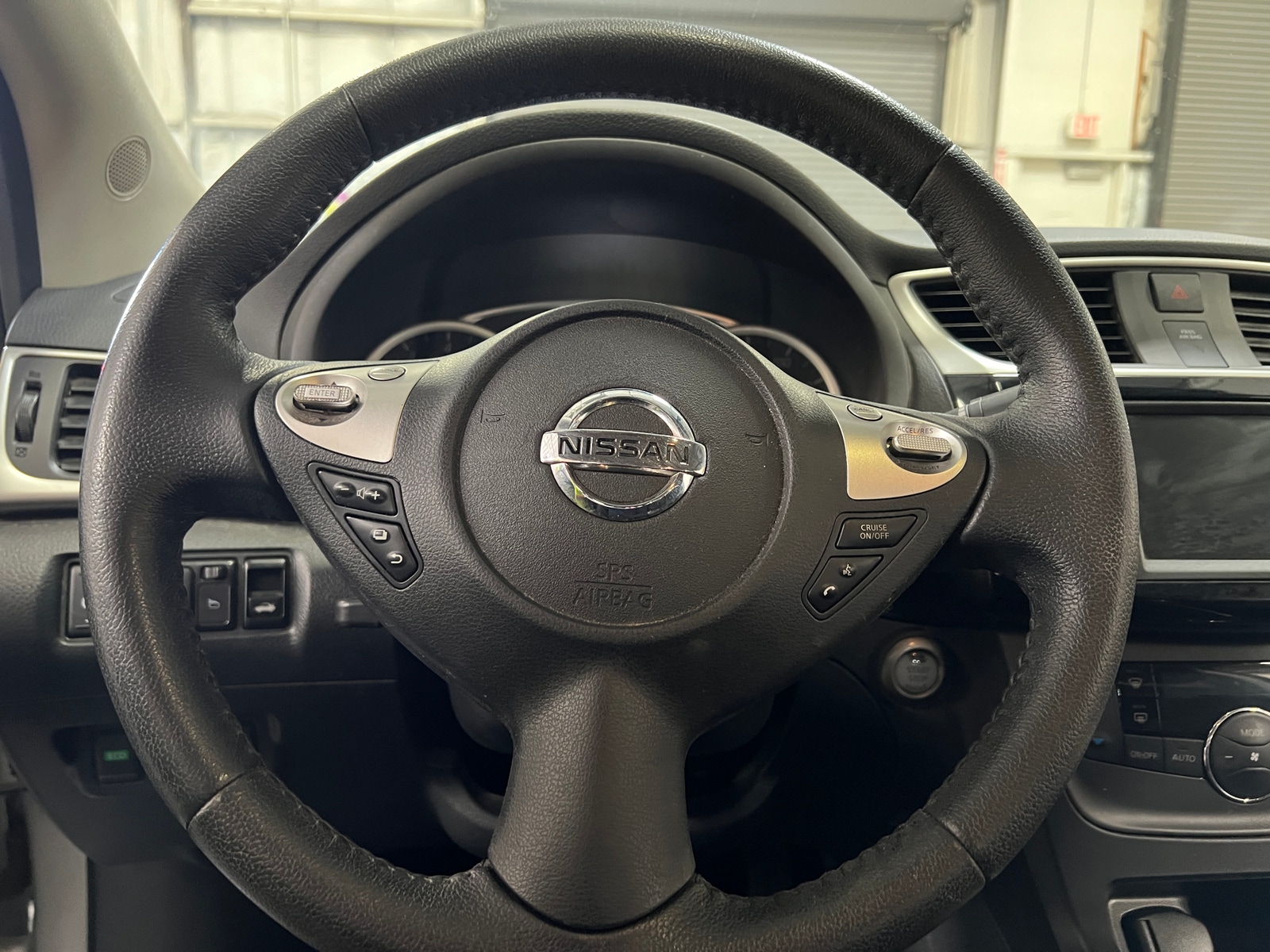 Thumbnail: 2019 Nissan Sentra - 5
