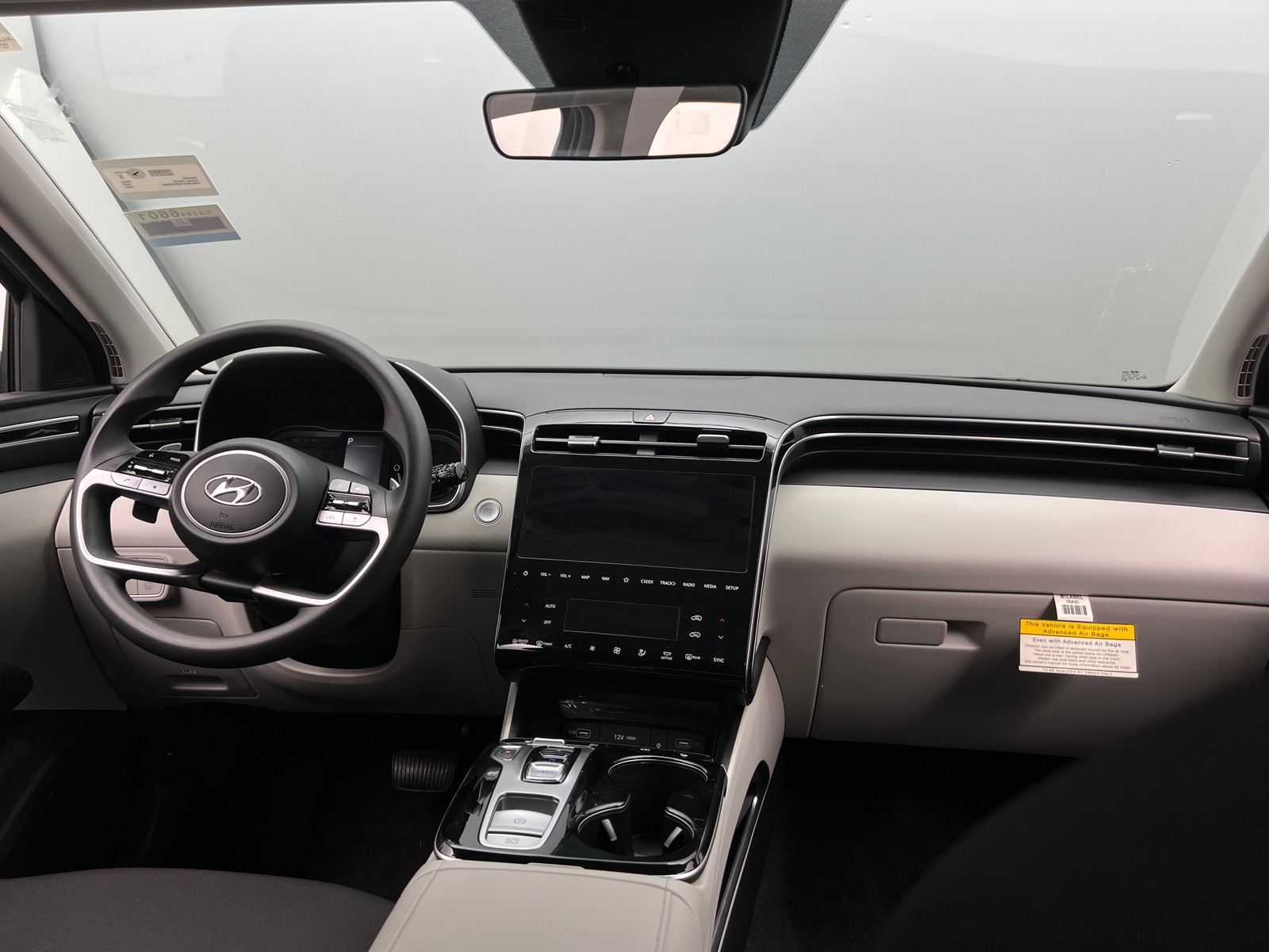 Thumbnail: 2024 Hyundai Tucson - 3