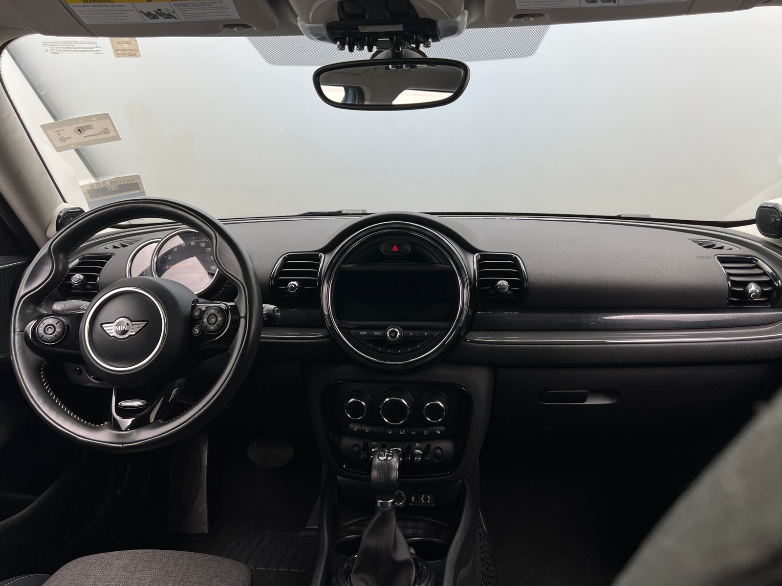 Thumbnail: 2017 MINI Cooper Clubman - 2