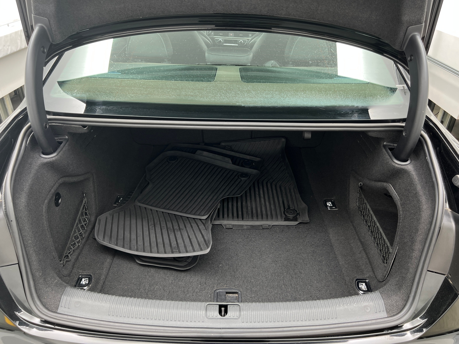 Thumbnail: 2018 Audi S4 - 6