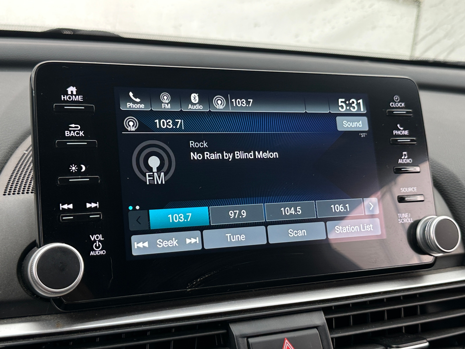 Thumbnail: 2021 Honda Accord - 4