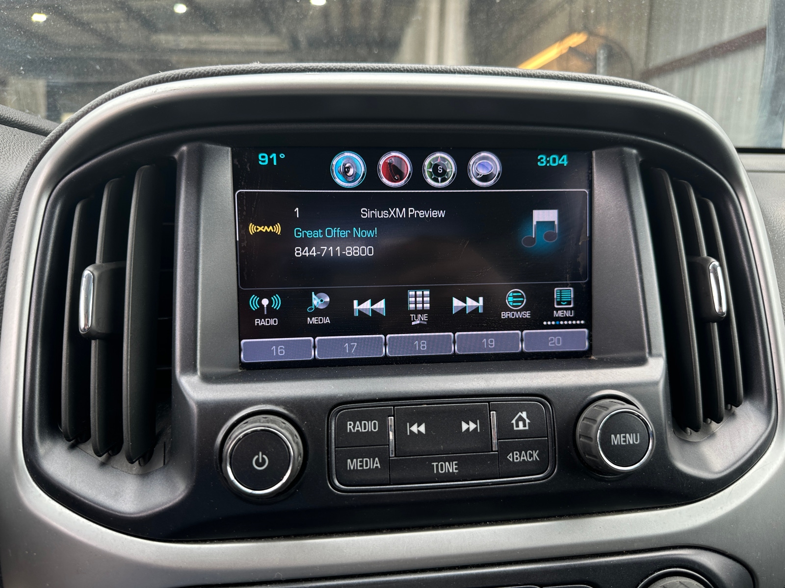 Thumbnail: 2016 Chevrolet Colorado - 4