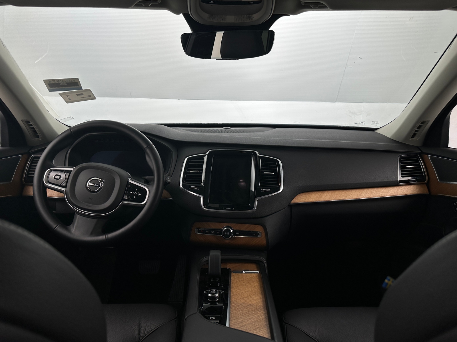 Thumbnail: 2025 Volvo XC90 - 2