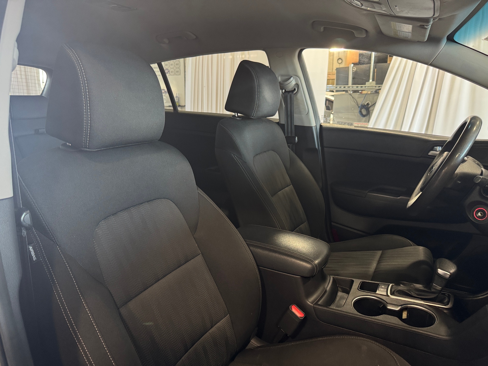 Thumbnail: 2020 Kia Sportage - 2