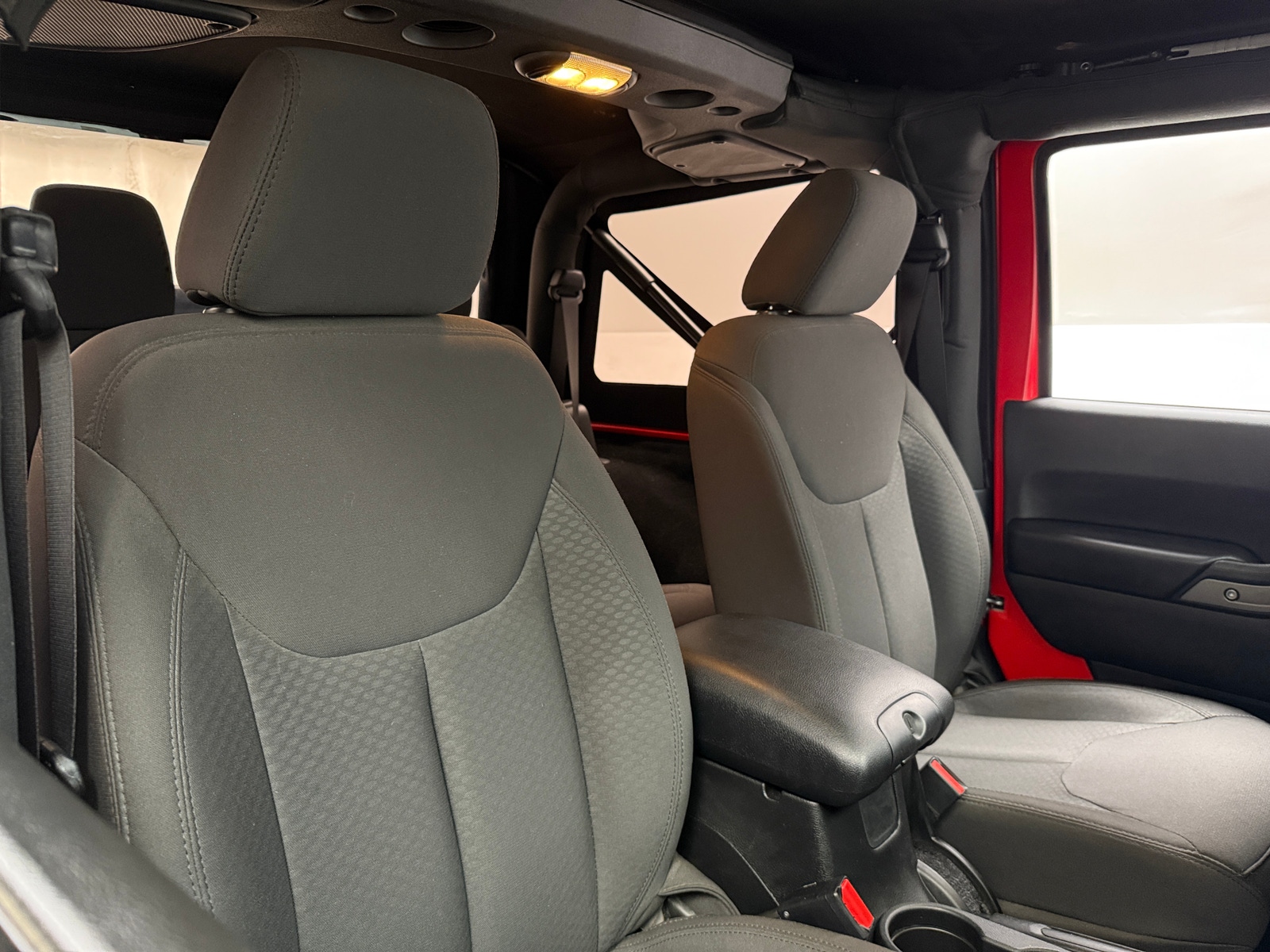 Thumbnail: 2017 Jeep Wrangler - 2