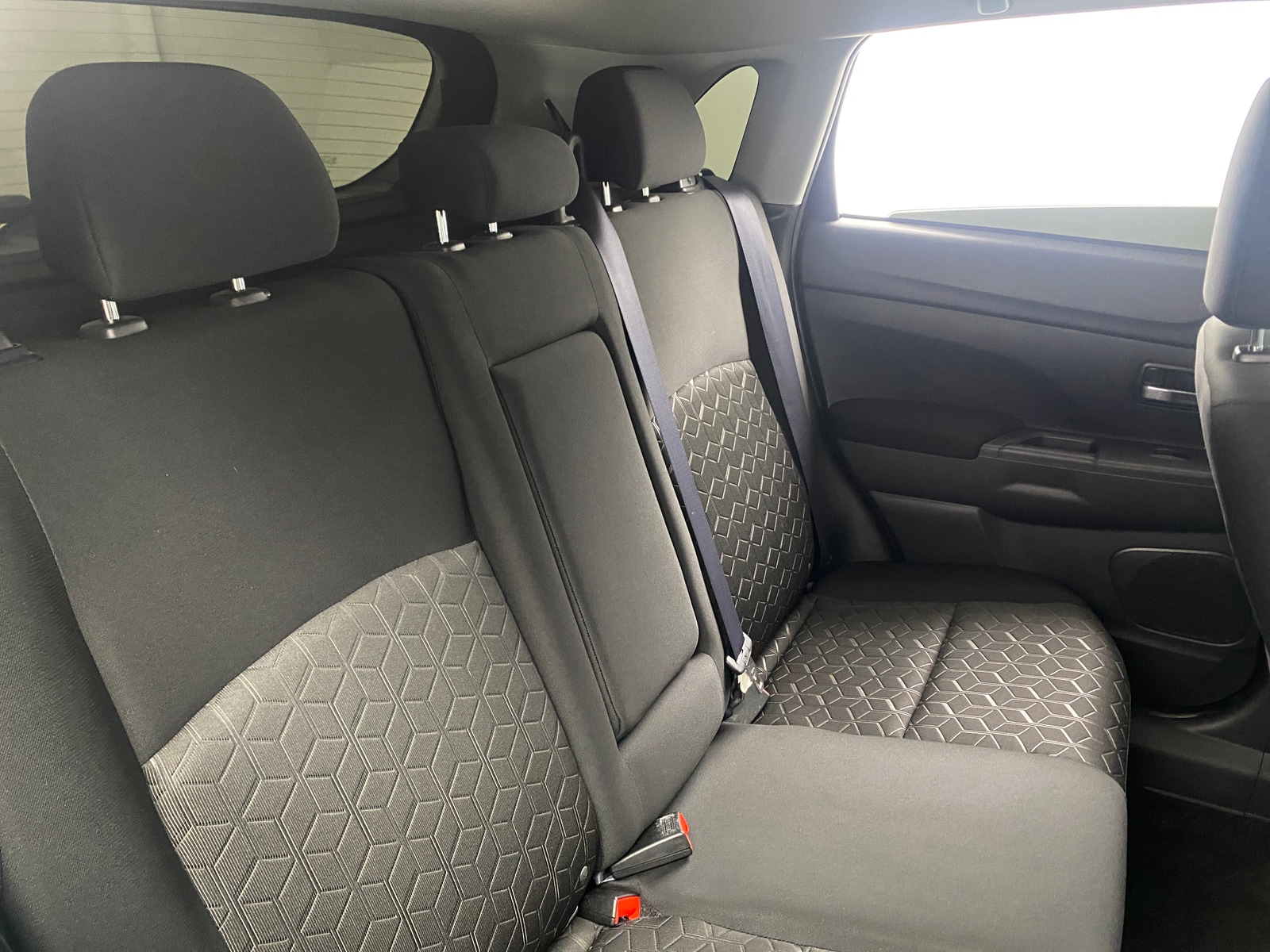 Thumbnail: 2024 Mitsubishi Outlander Sport - 6