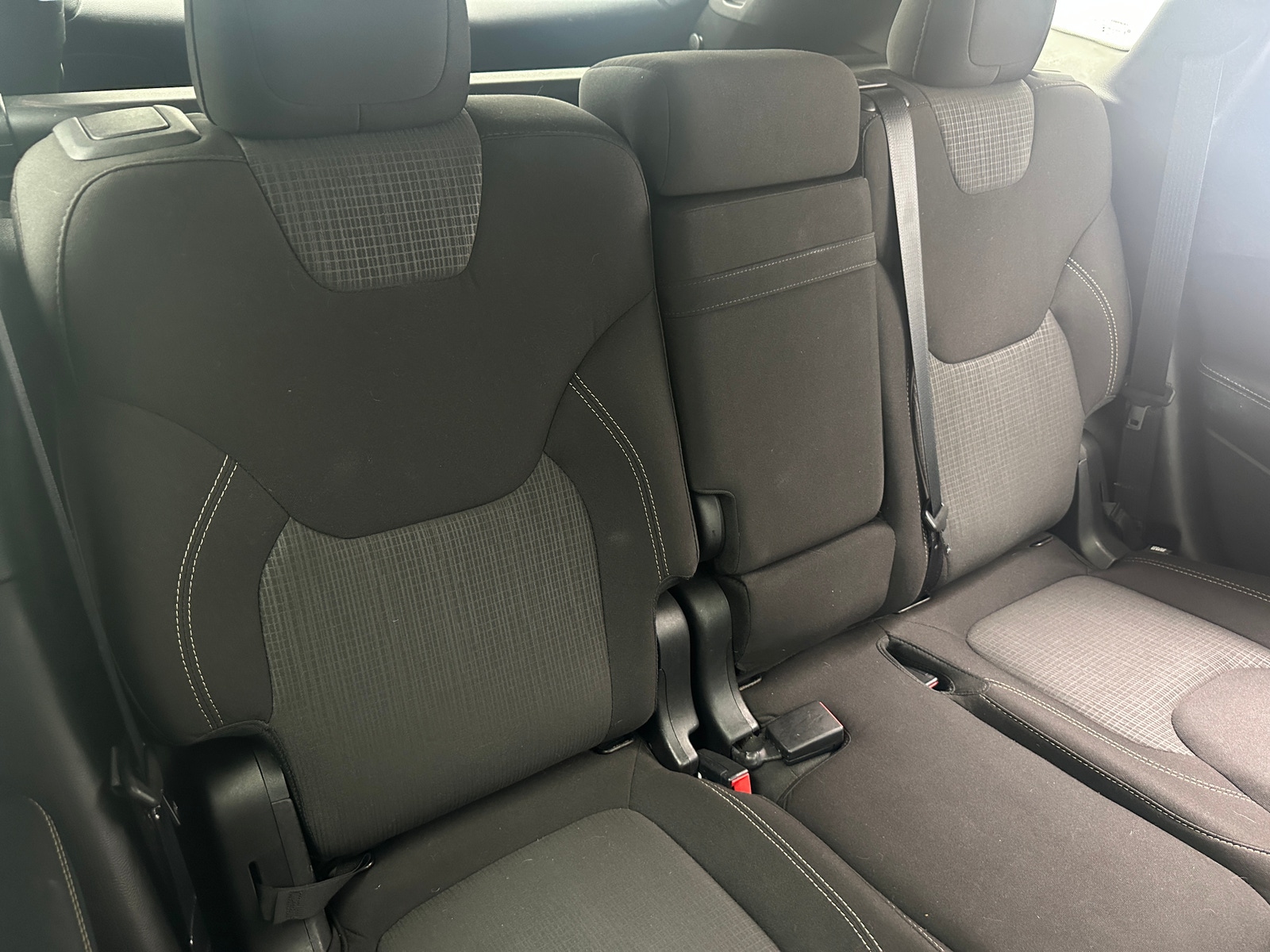 Thumbnail: 2015 Jeep Cherokee - 6