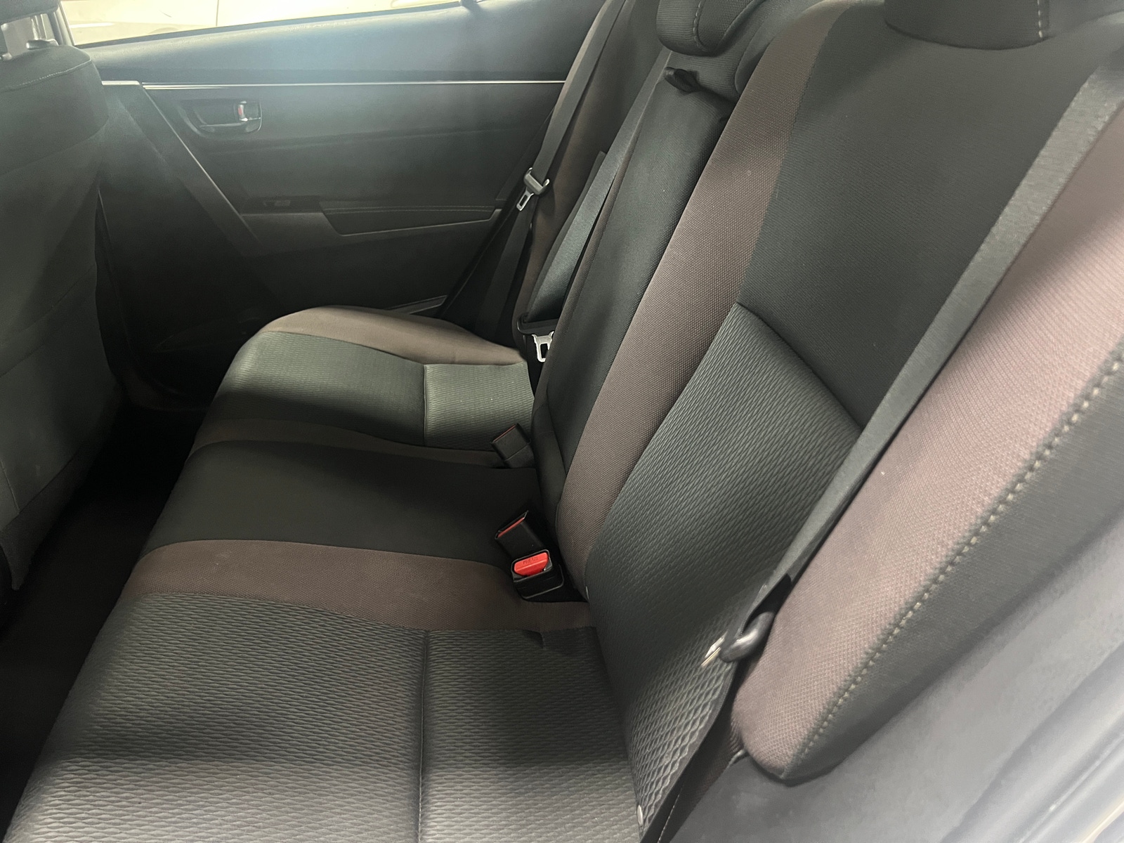 Thumbnail: 2018 Toyota Corolla - 6