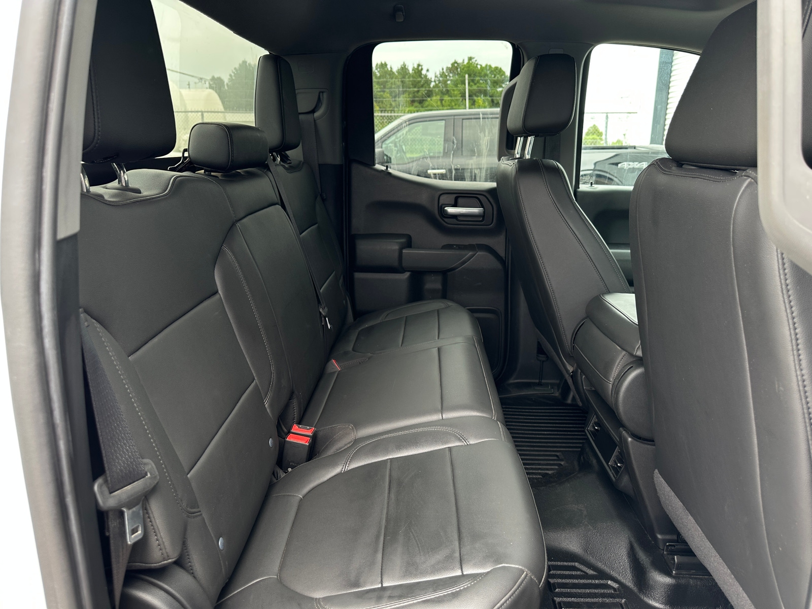 Thumbnail: 2020 Chevrolet Silverado 1500 - 5