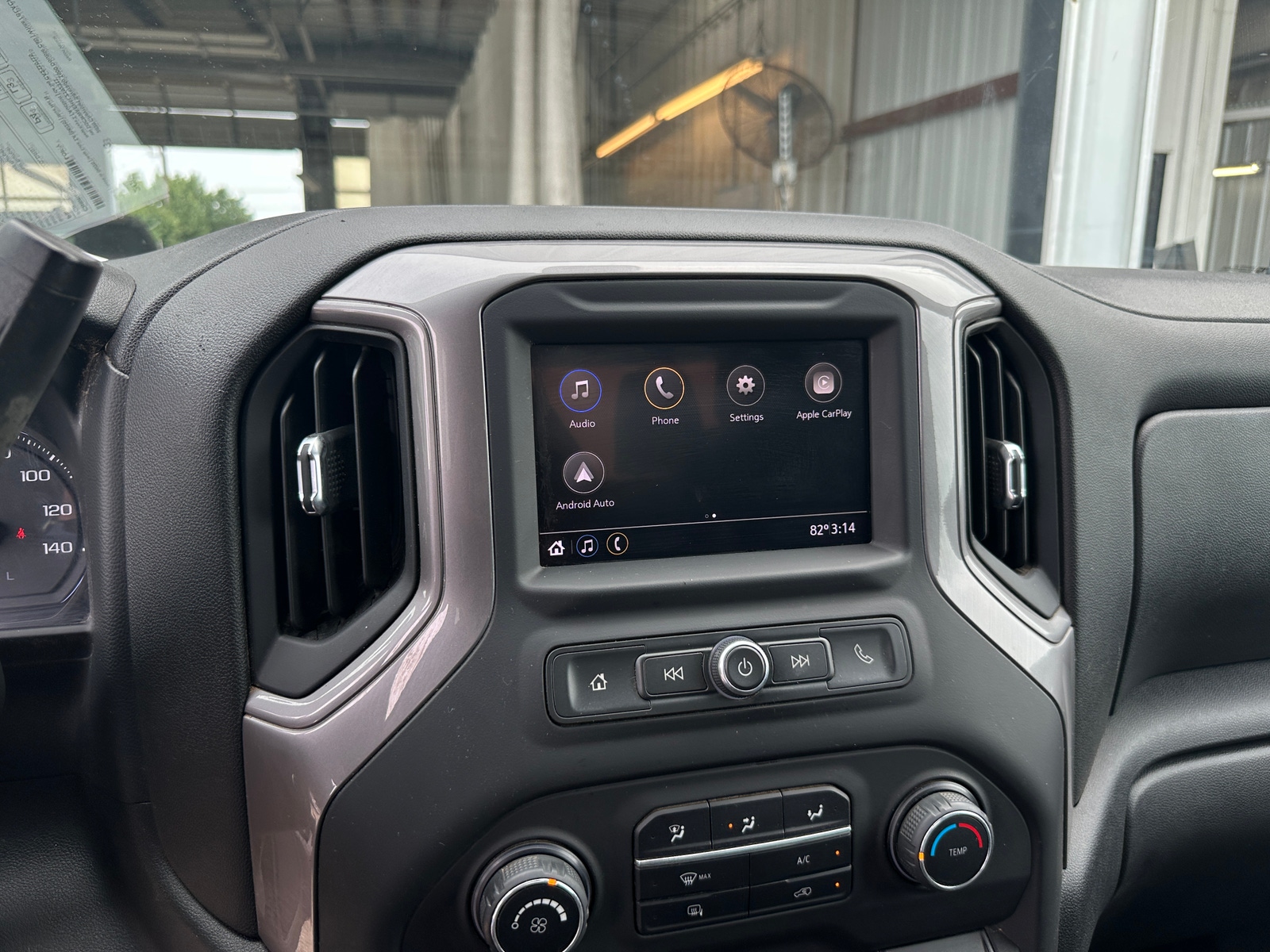 Thumbnail: 2020 Chevrolet Silverado 1500 - 3