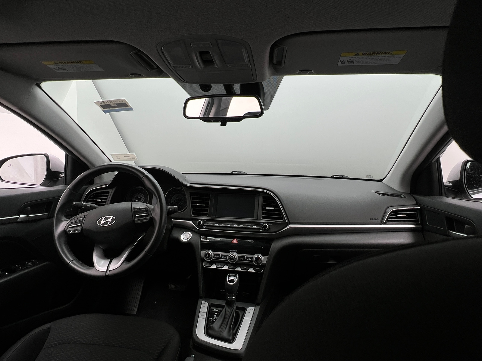 Thumbnail: 2019 Hyundai Elantra - 3