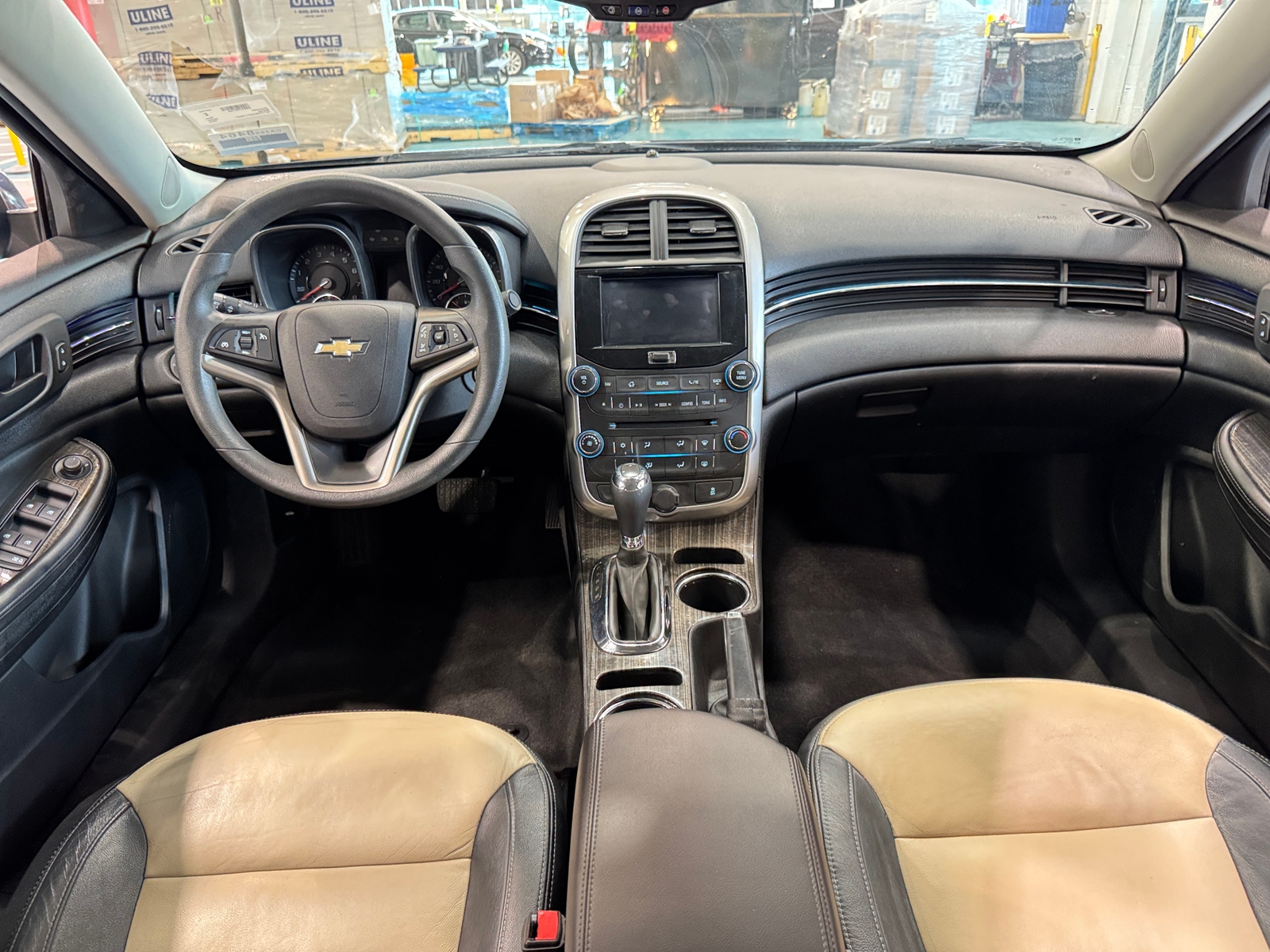 Thumbnail: 2014 Chevrolet Malibu - 3