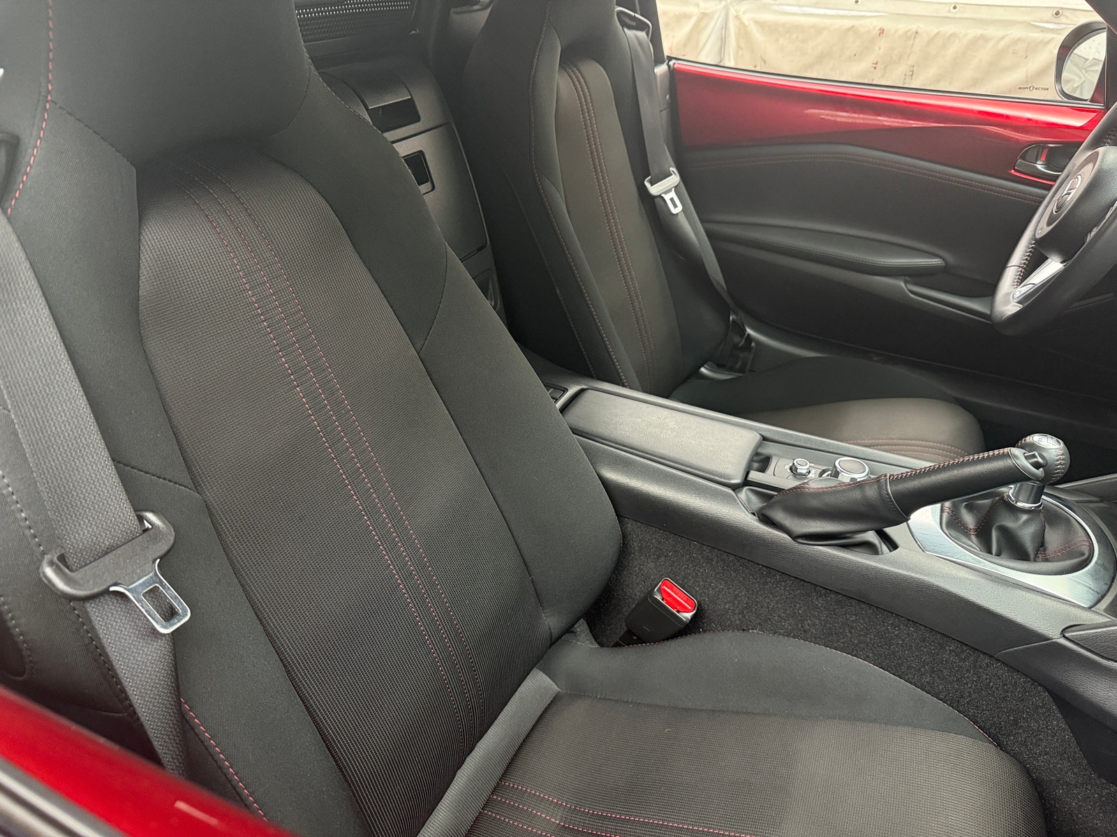 Thumbnail: 2019 Mazda MX-5 Miata - 2