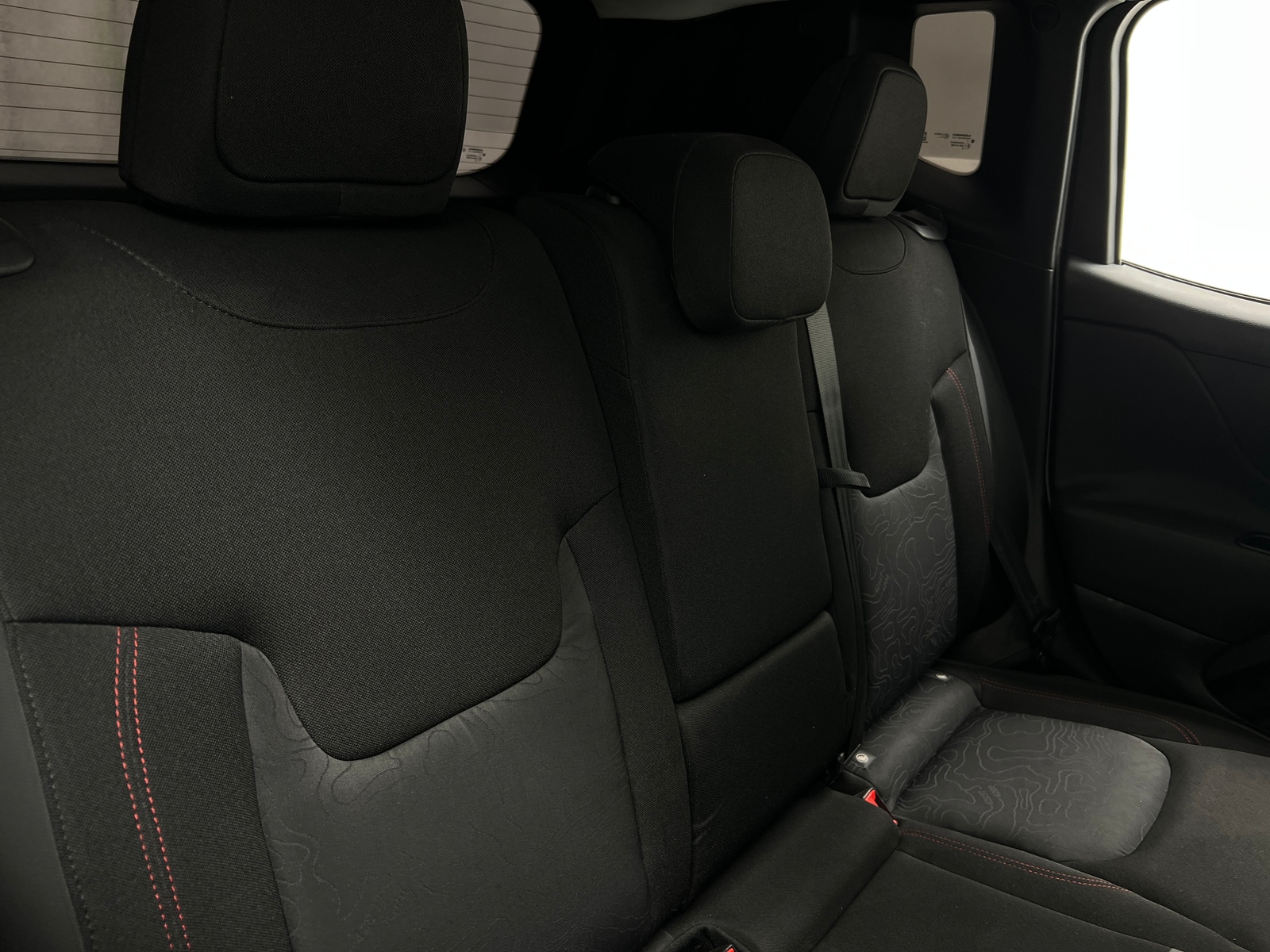 Thumbnail: 2019 Jeep Renegade - 6