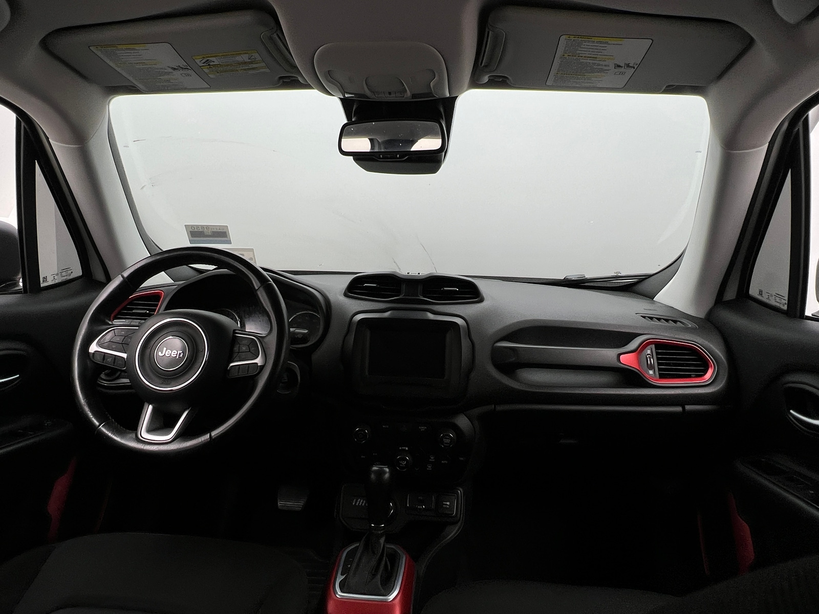 Thumbnail: 2019 Jeep Renegade - 3
