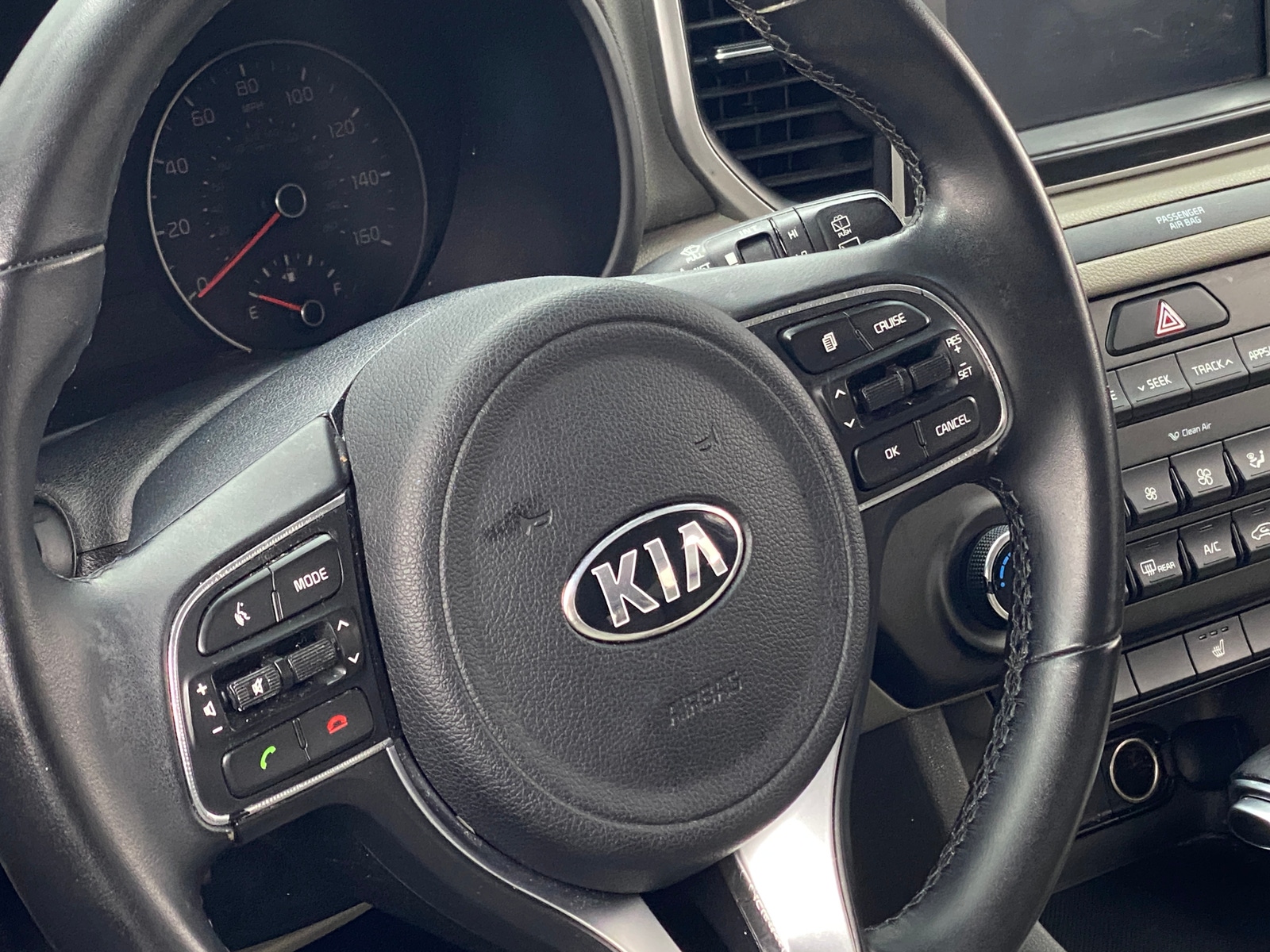 Thumbnail: 2017 Kia Sportage - 4