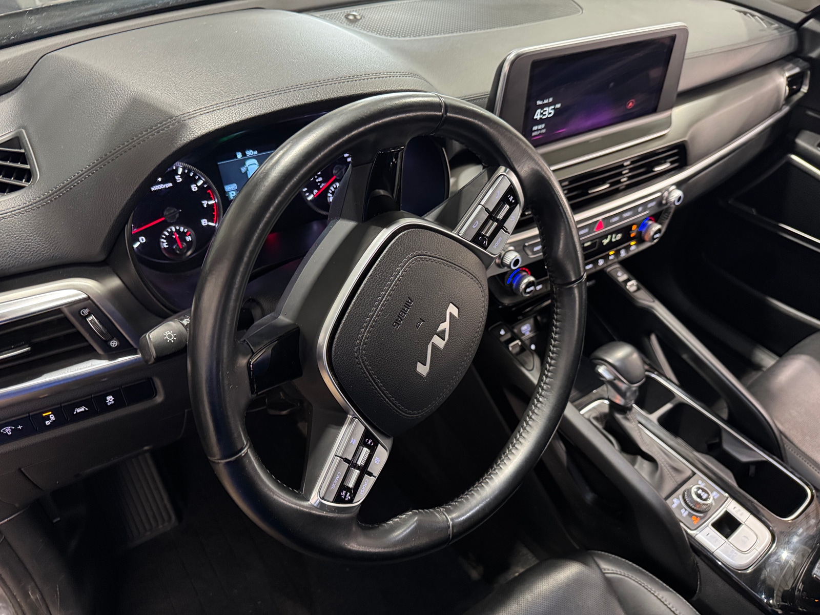 Thumbnail: 2022 Kia Telluride - 2