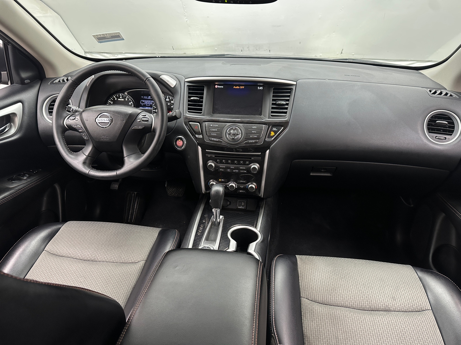 Thumbnail: 2020 Nissan Pathfinder - 3