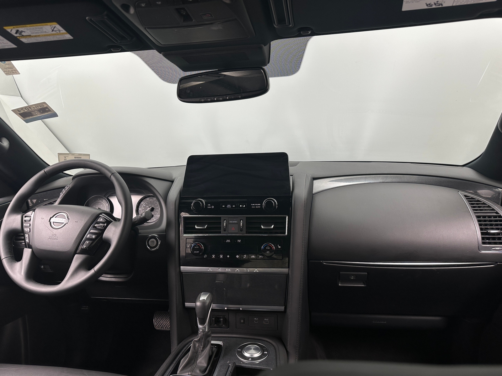 Thumbnail: 2024 Nissan Armada - 2
