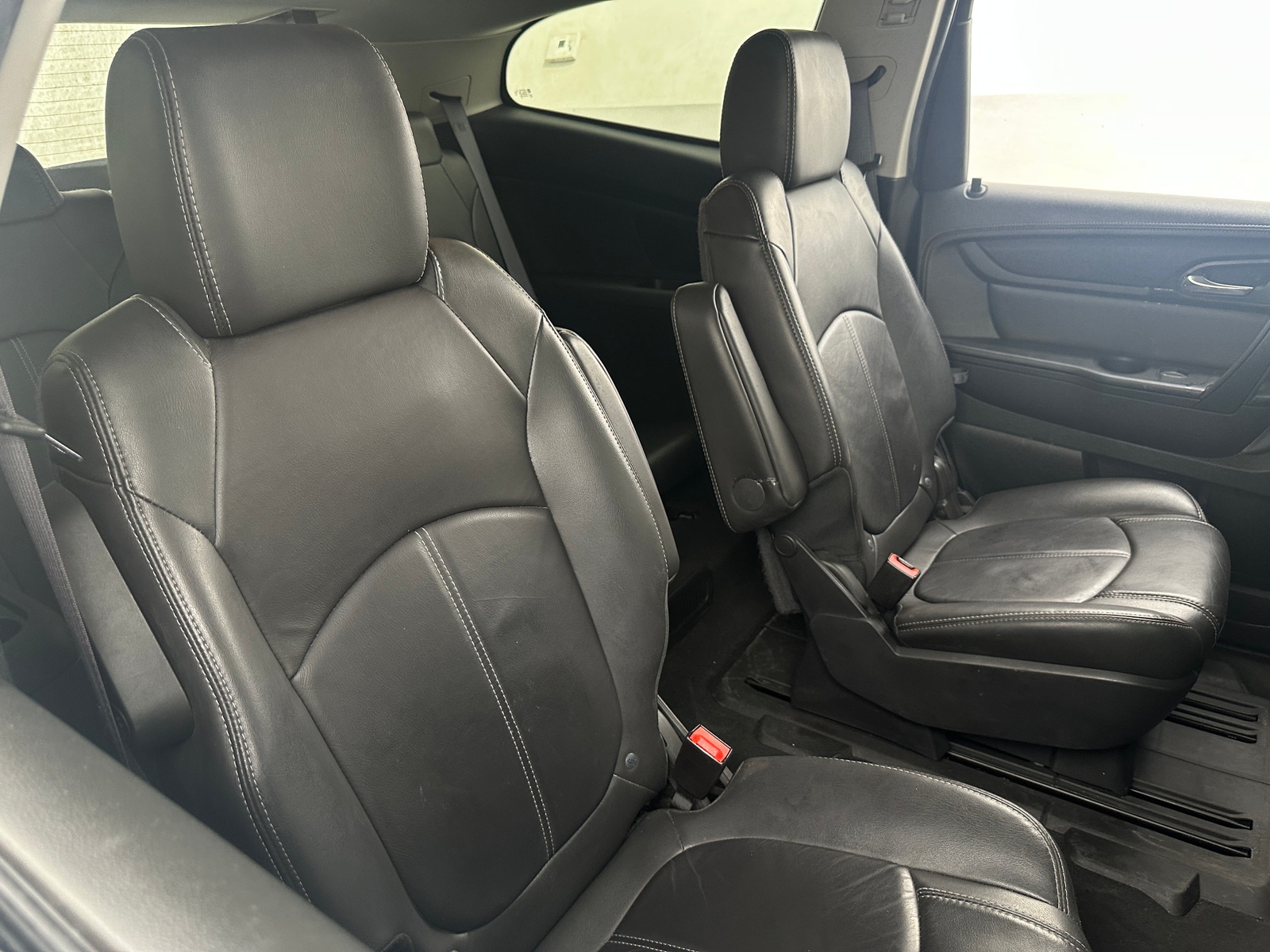 Thumbnail: 2015 Chevrolet Traverse - 5