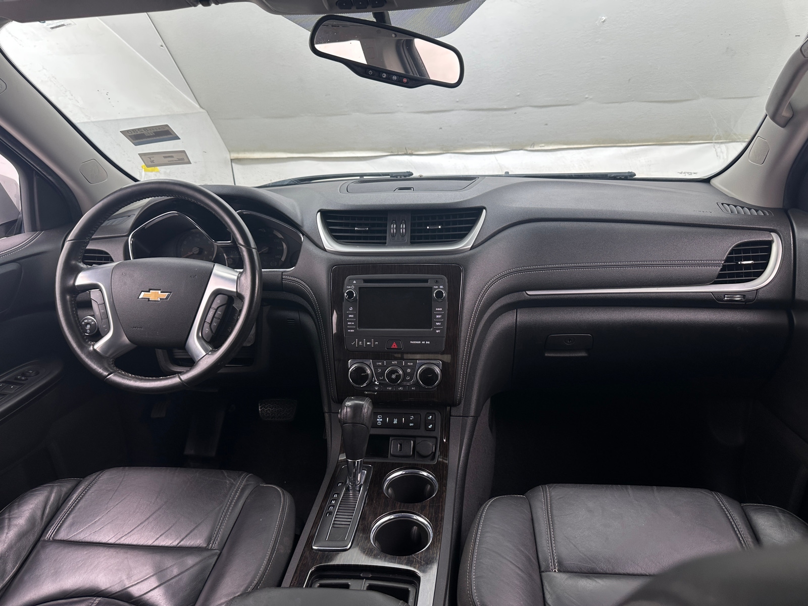 Thumbnail: 2015 Chevrolet Traverse - 2