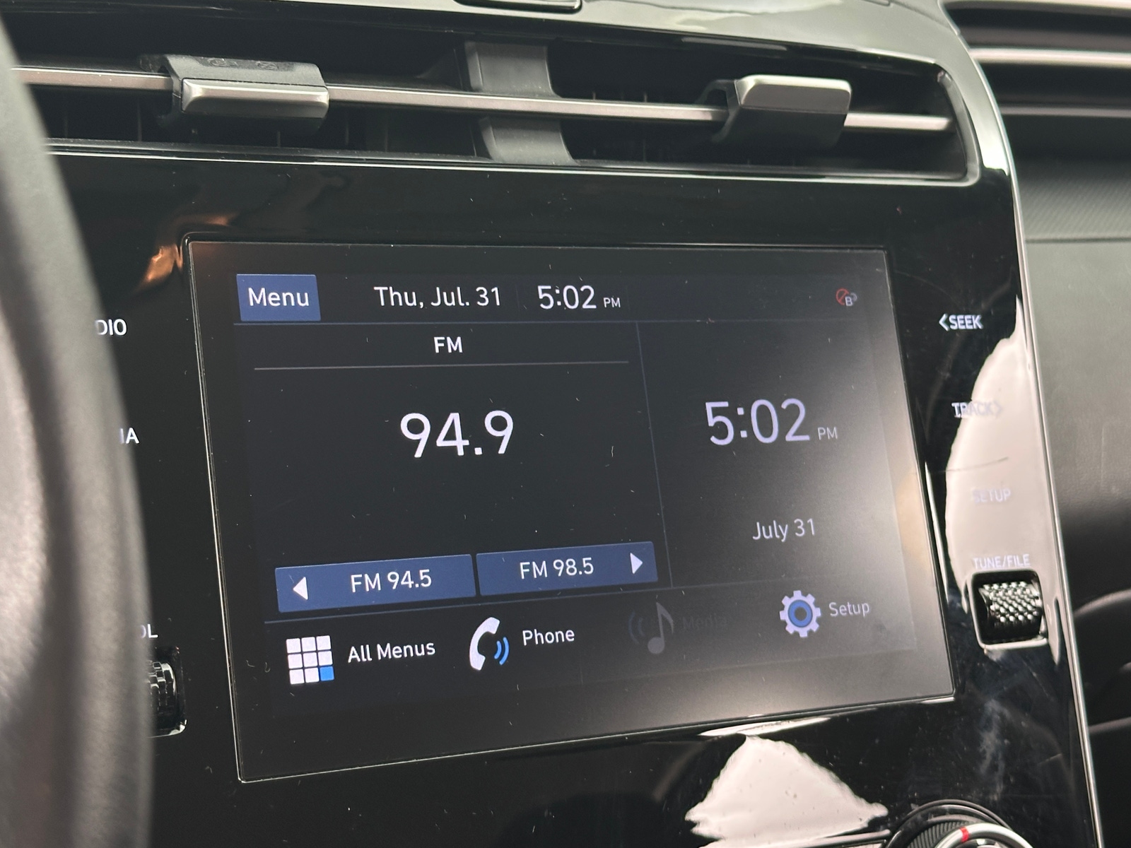 Thumbnail: 2022 Hyundai Tucson - 4