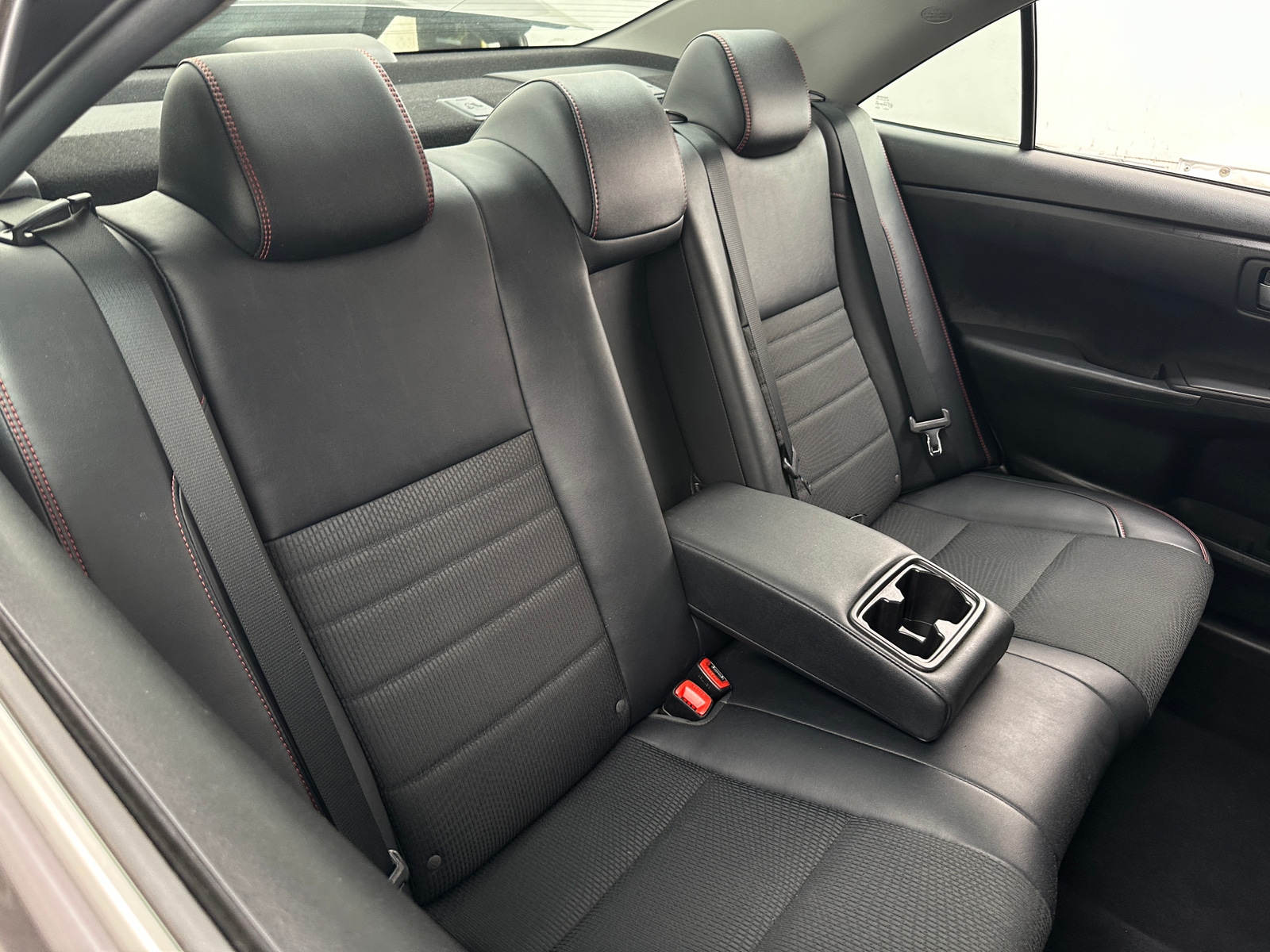 Thumbnail: 2017 Toyota Camry - 6