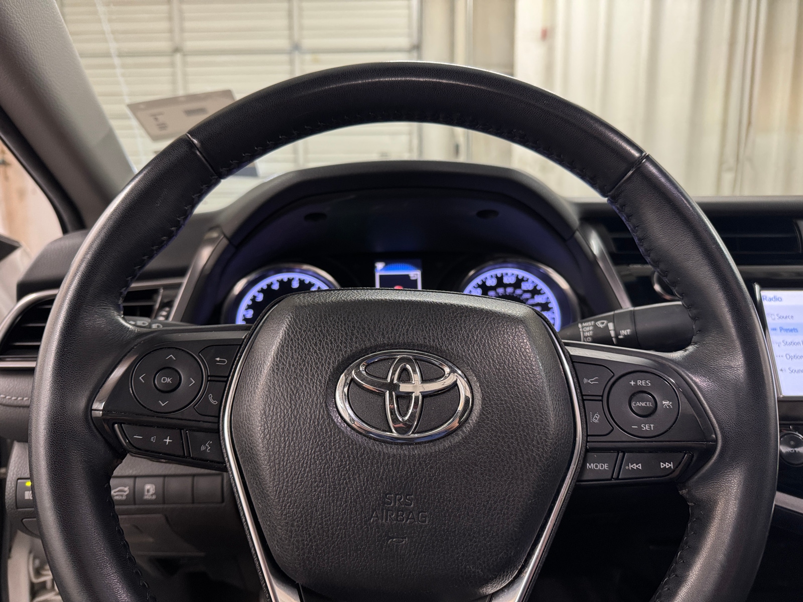 Thumbnail: 2019 Toyota Camry - 5