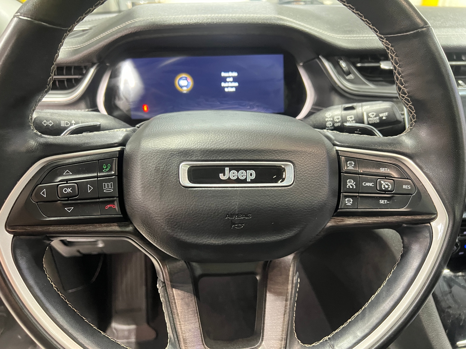 Thumbnail: 2021 Jeep Grand Cherokee L - 4