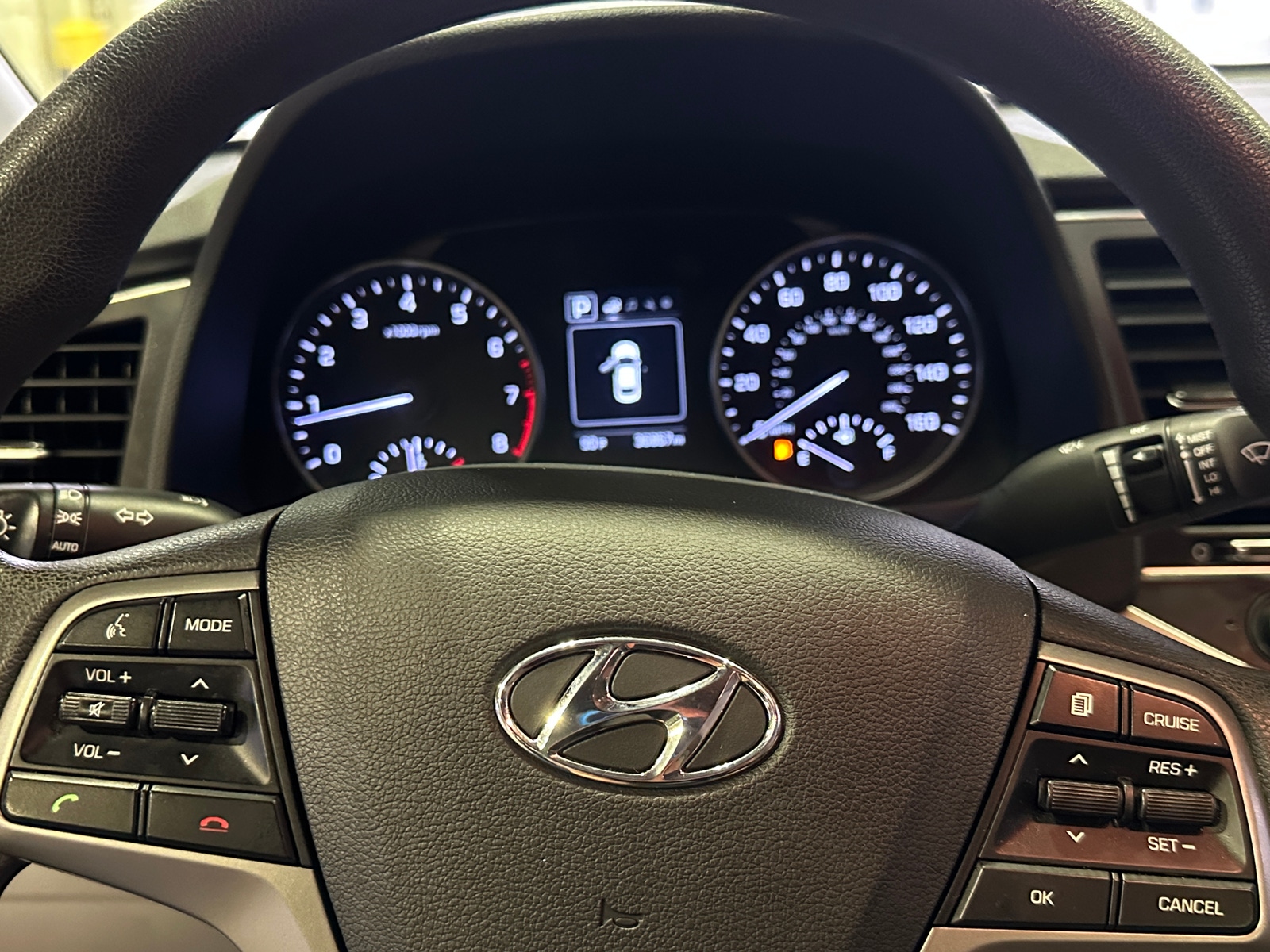 Thumbnail: 2018 Hyundai Elantra - 5