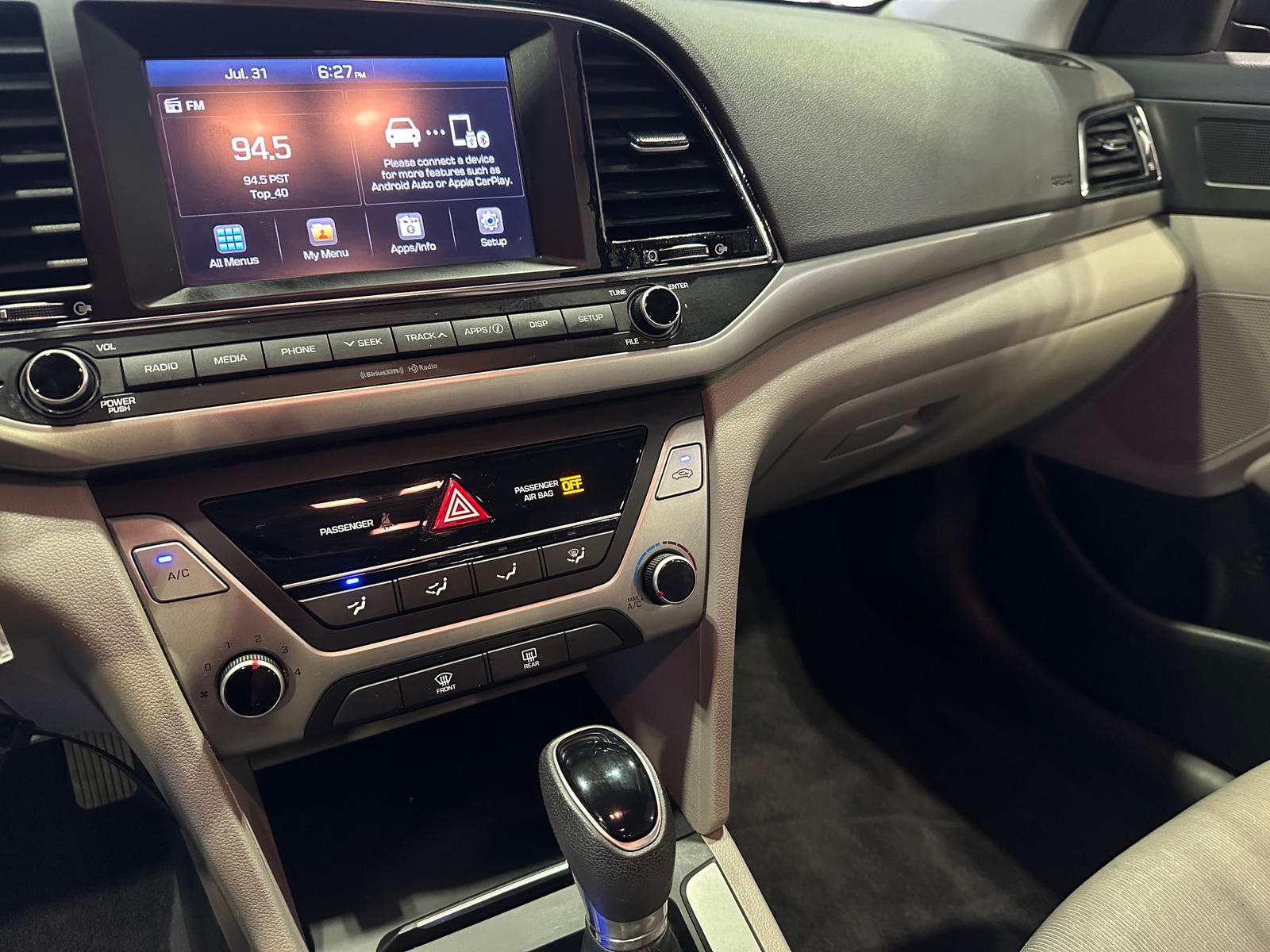 Thumbnail: 2018 Hyundai Elantra - 4