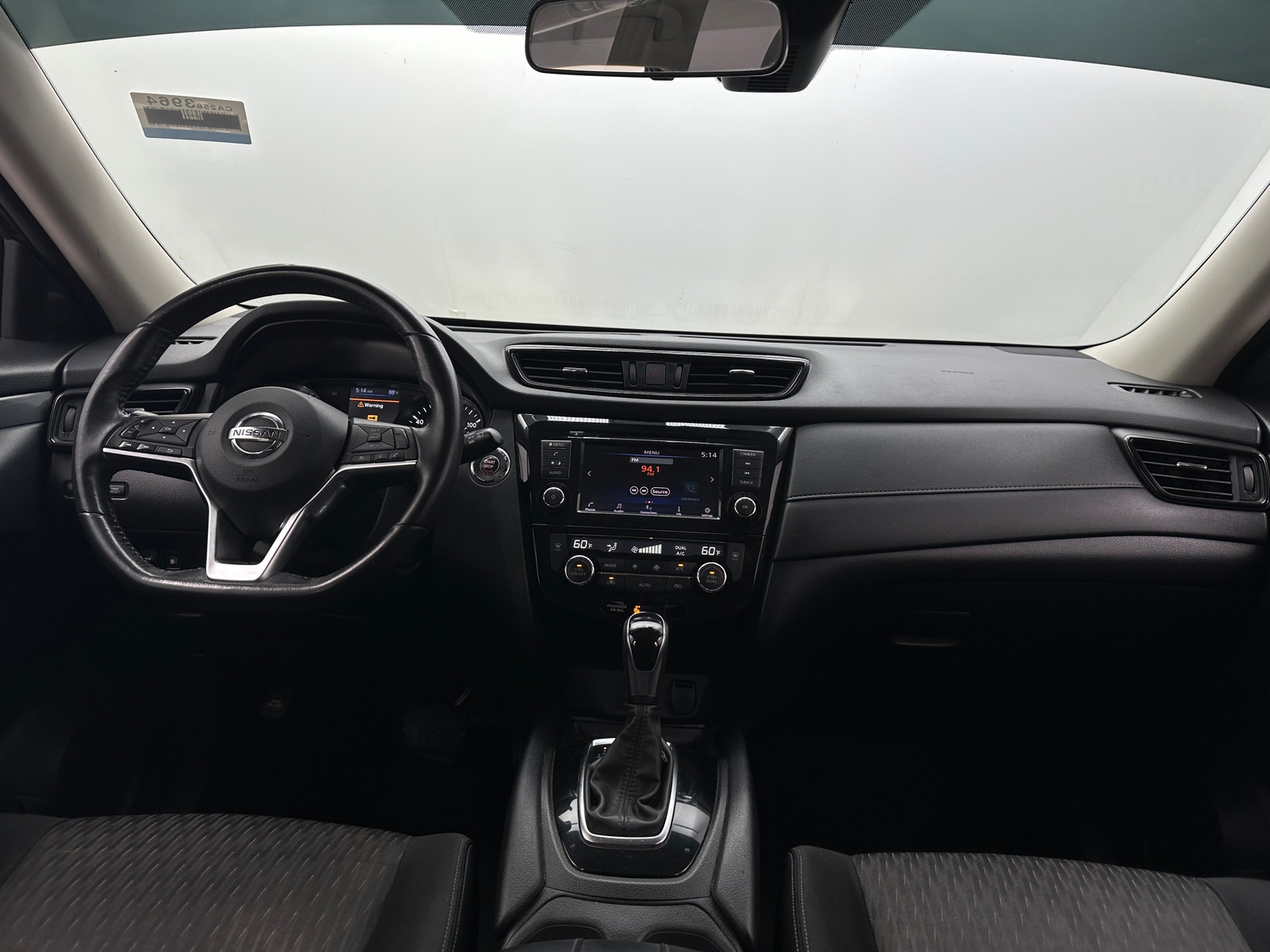 Thumbnail: 2019 Nissan Rogue - 3