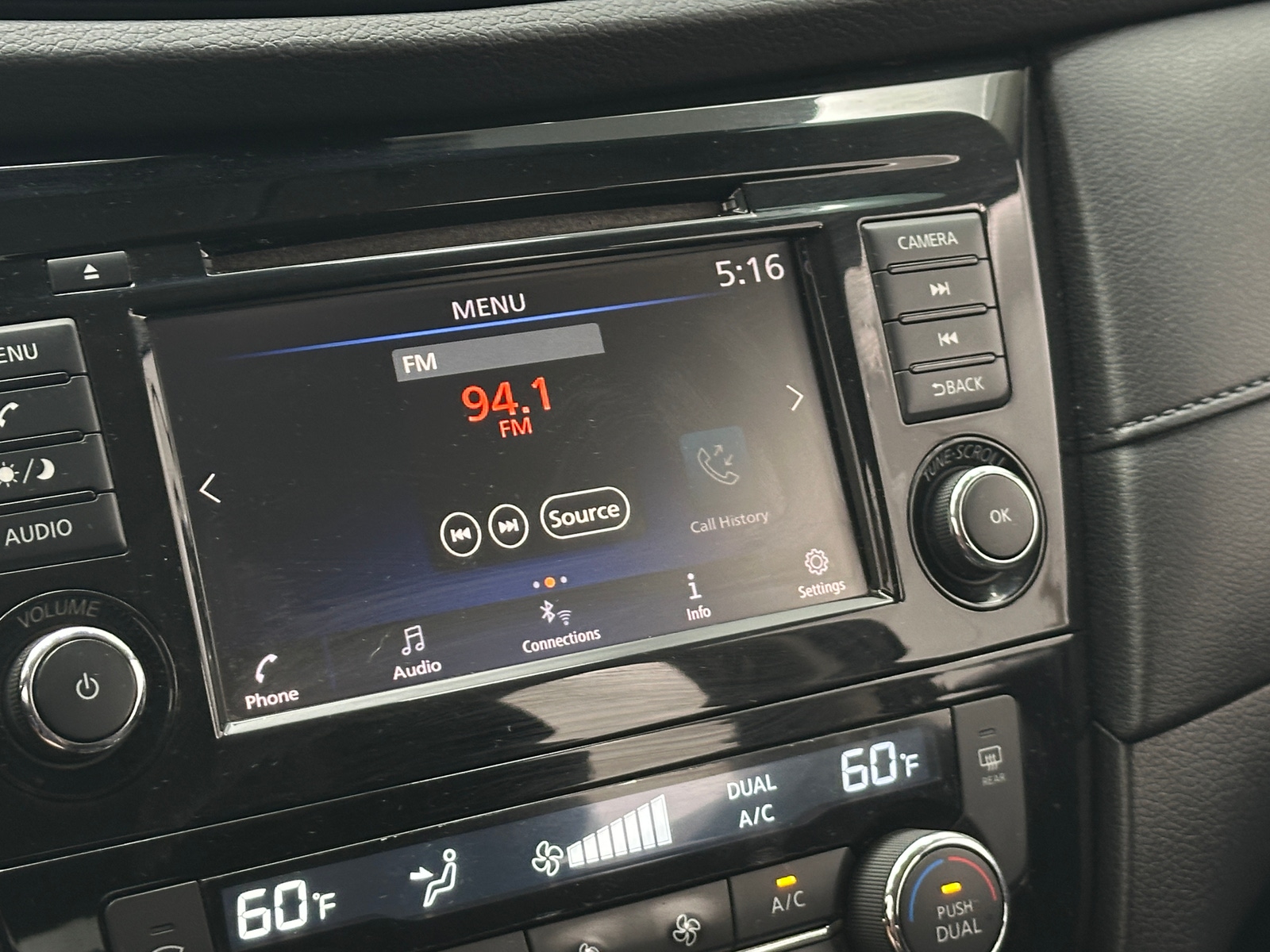 Thumbnail: 2019 Nissan Rogue - 4