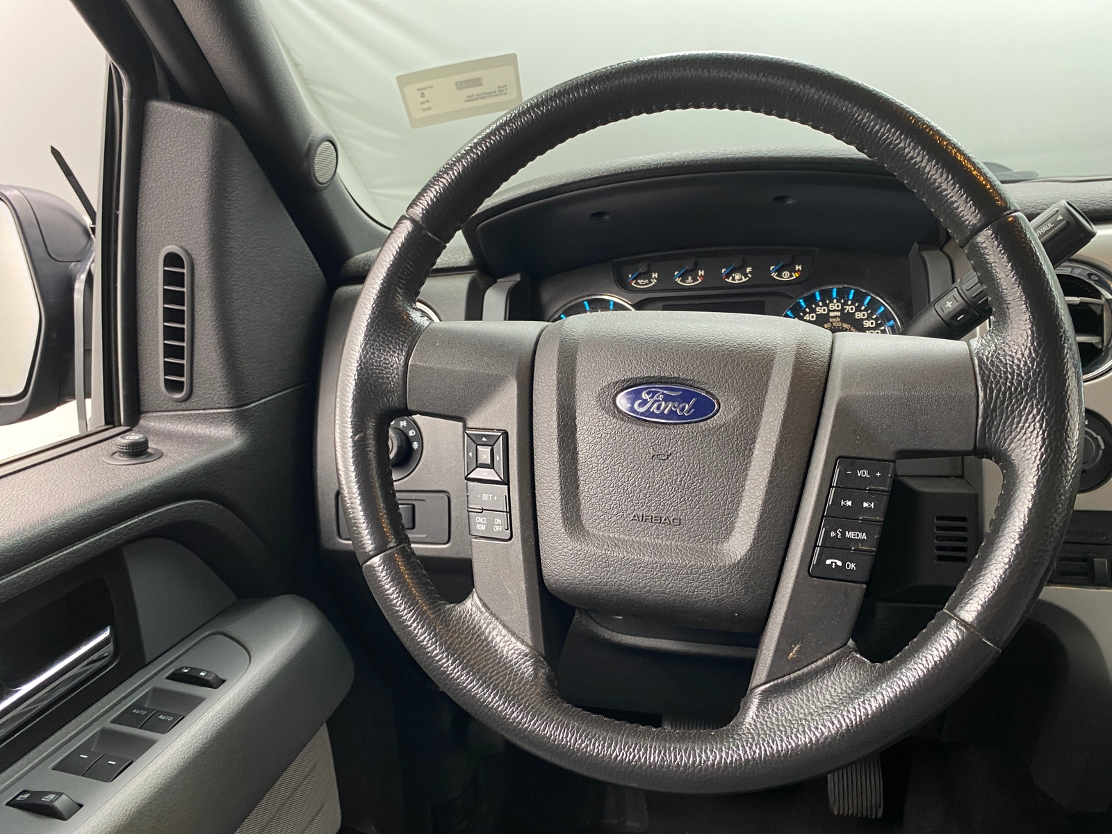 Thumbnail: 2013 Ford Econoline - 5