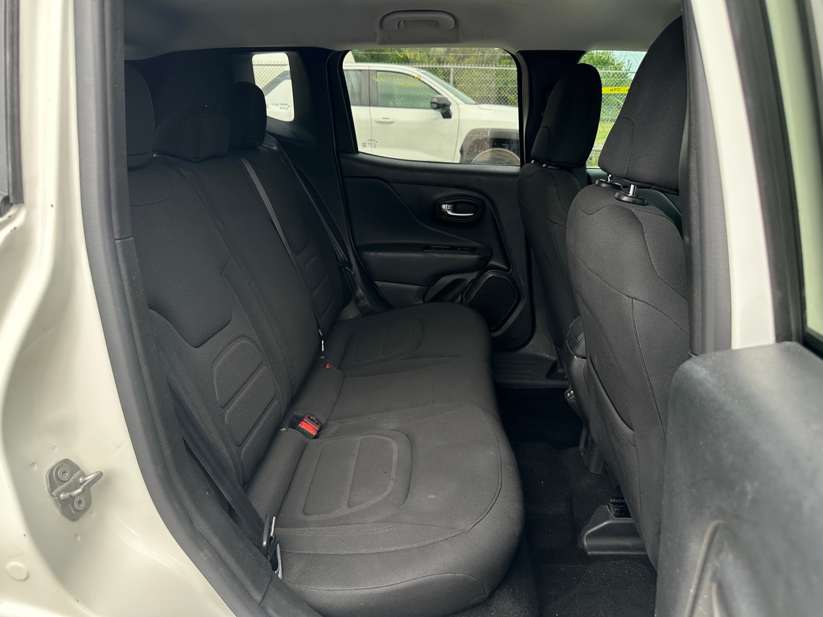 Thumbnail: 2022 Jeep Renegade - 6