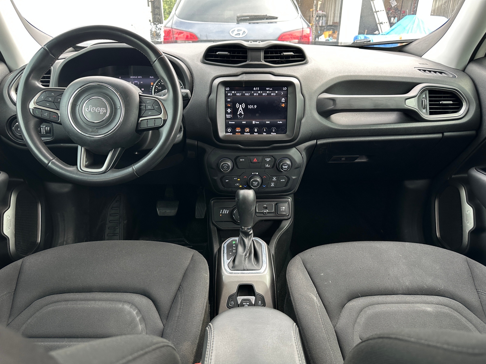 Thumbnail: 2022 Jeep Renegade - 3