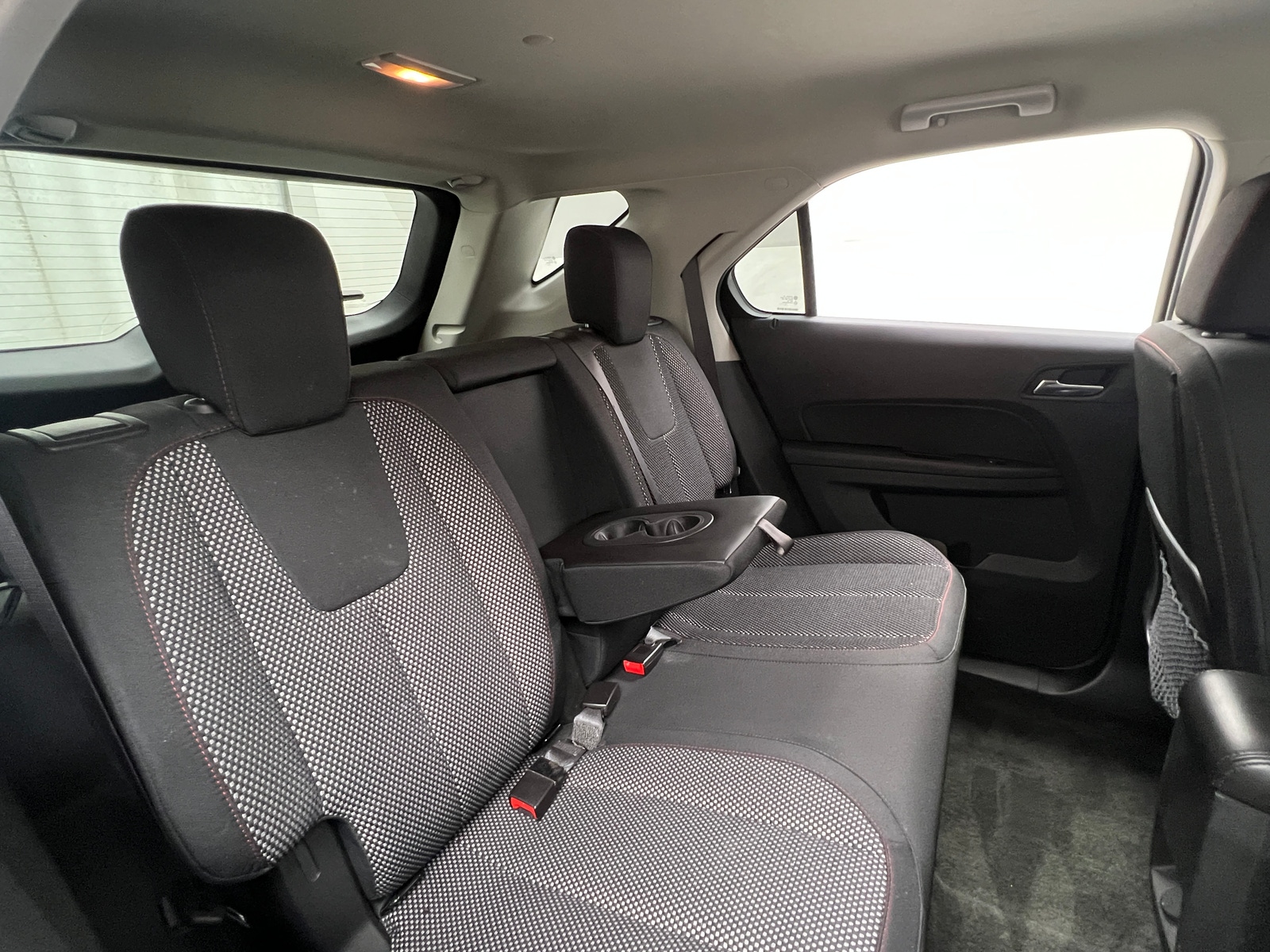 Thumbnail: 2017 Chevrolet Equinox - 6