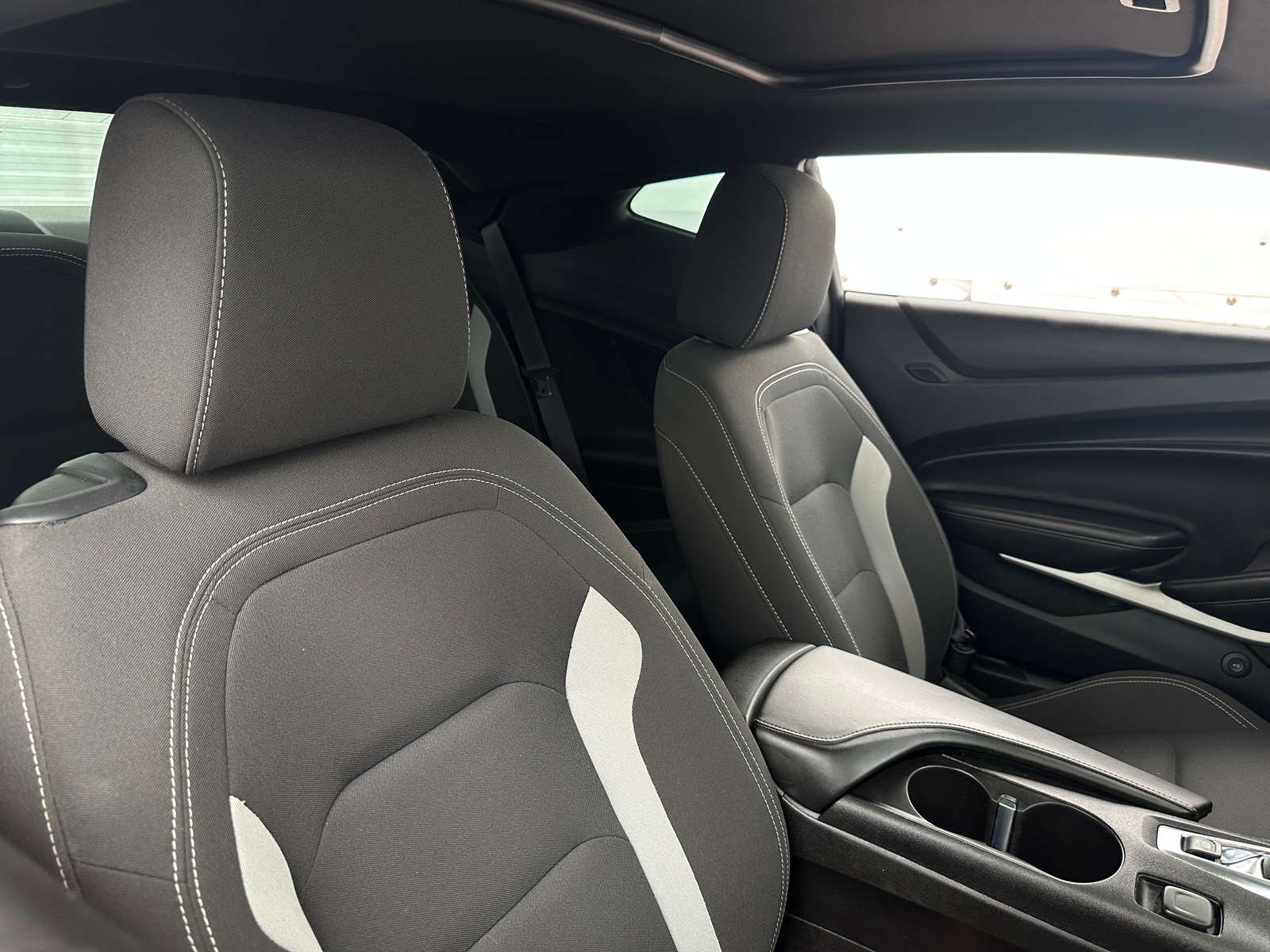 Thumbnail: 2016 Chevrolet Camaro - 2